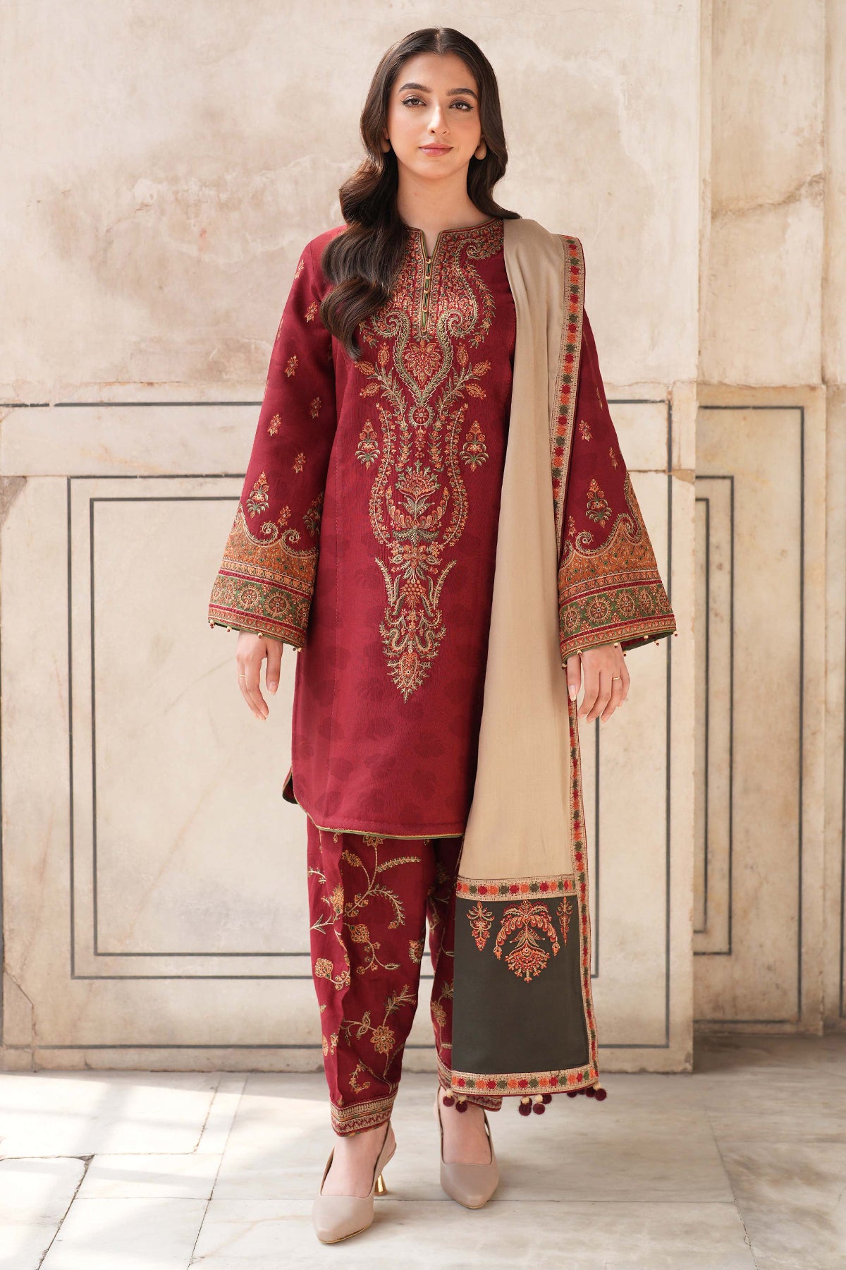 EMBROIDERED JACQUARD KHADDAR DW'24 D3