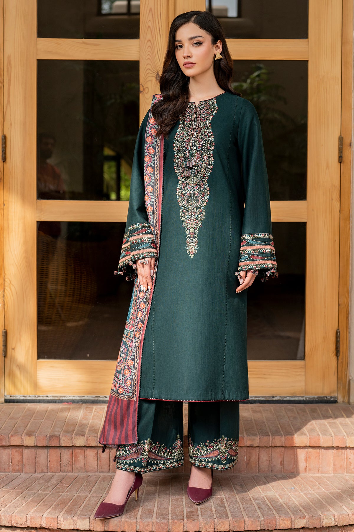 EMBROIDERED KHADDAR RTW-1131