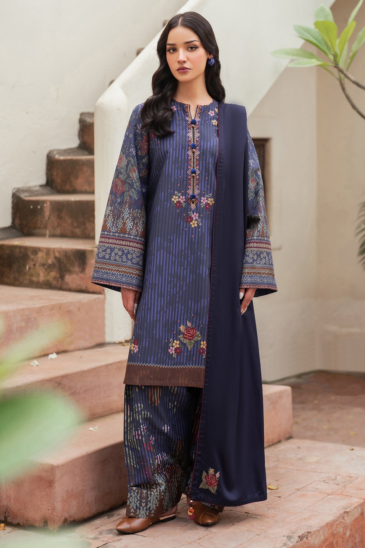 EMBROIDERED PREMIUM VISCOSE UW-0119