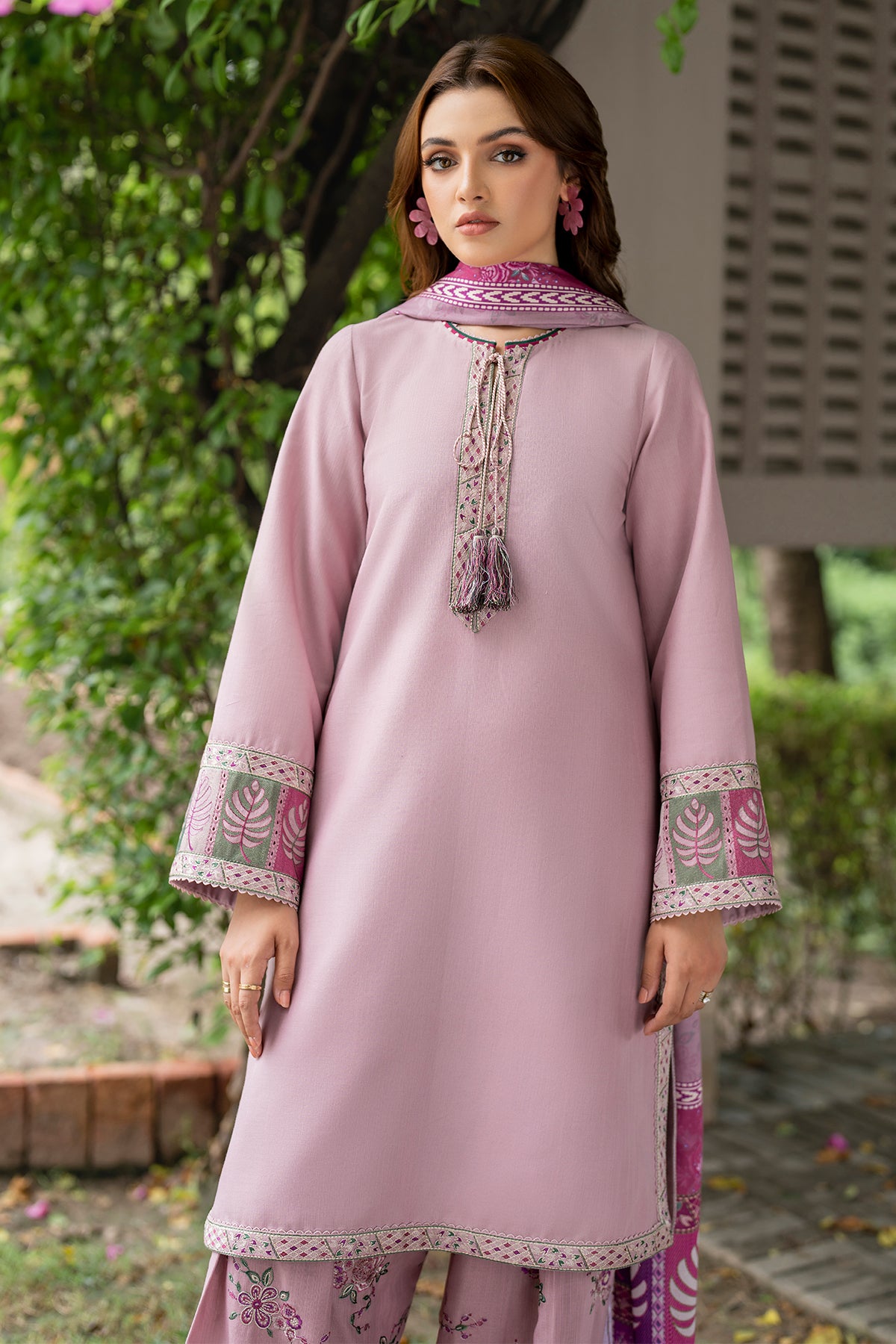 EMBROIDERED KHADDAR UW-0055