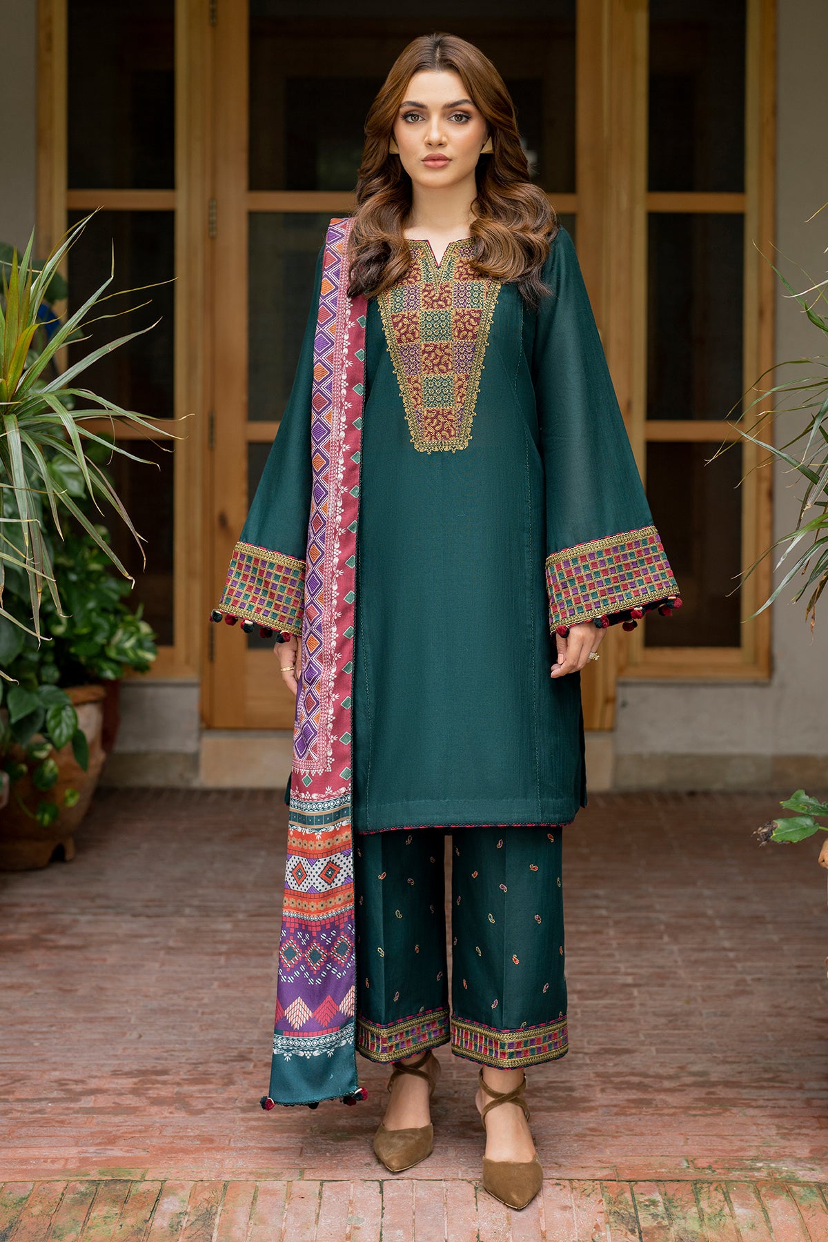 EMBROIDERED KHADDAR RTW-1139