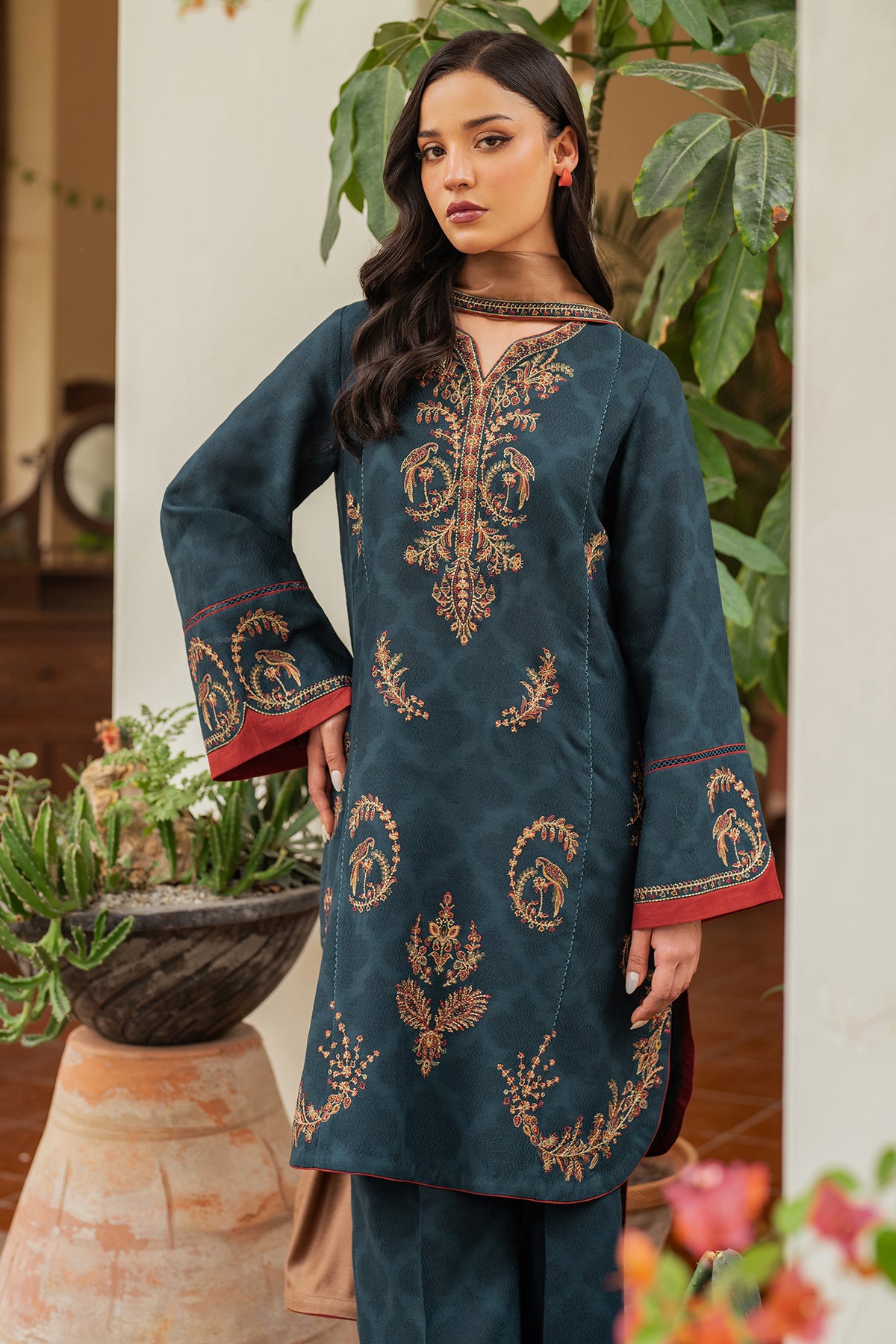 EMBROIDERED JACQUARD KHADDAR UW-0116