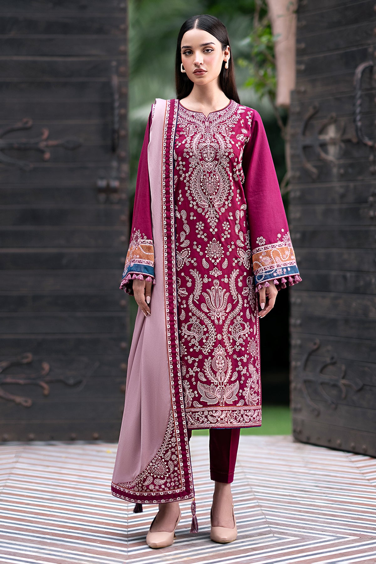 EMBROIDERED KHADDAR UW-0067