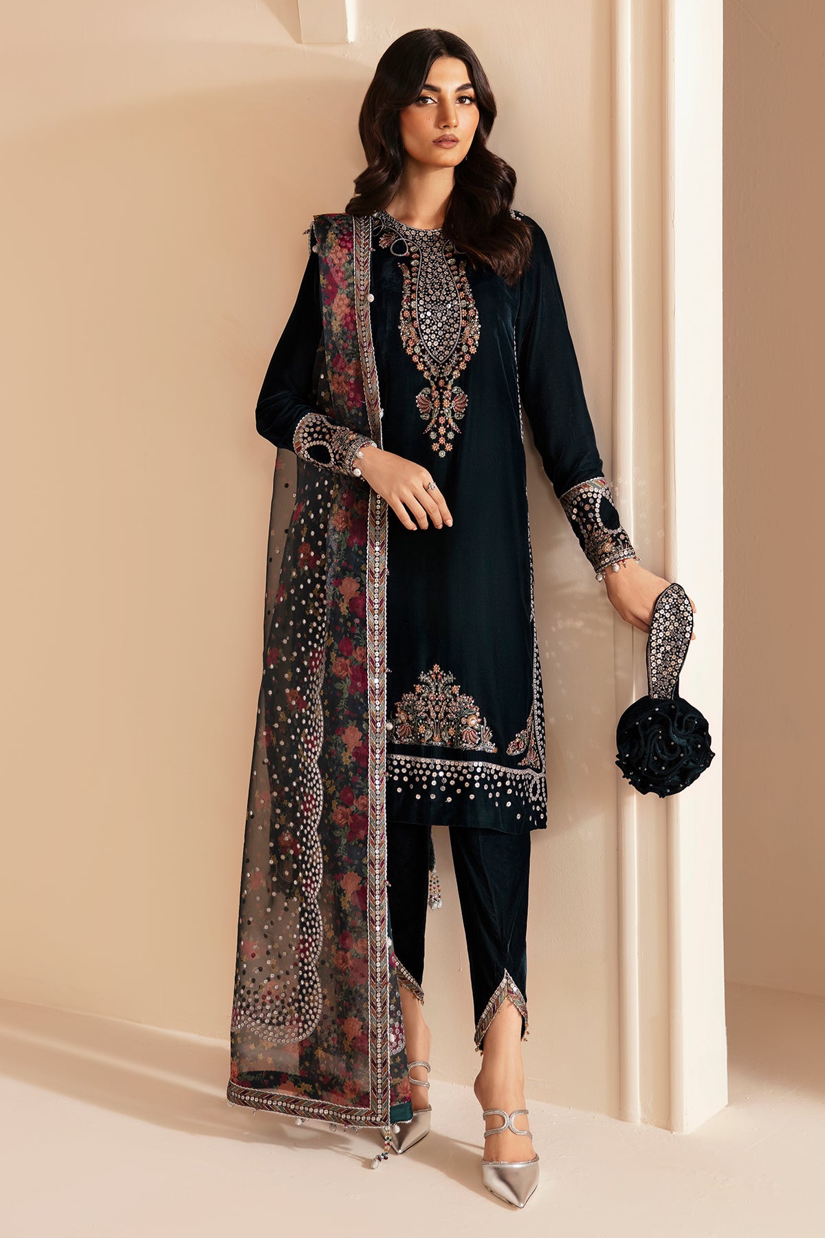 Embroidered Velvet Formal VF-2021