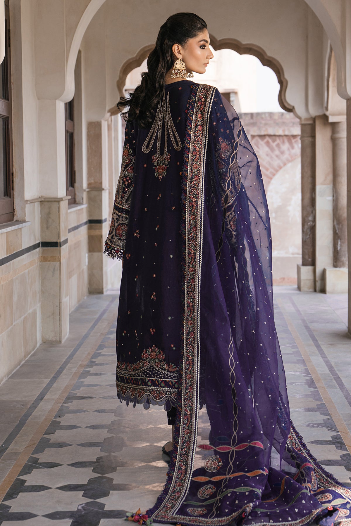 Embroidered Luxury Lawn SL24-D9