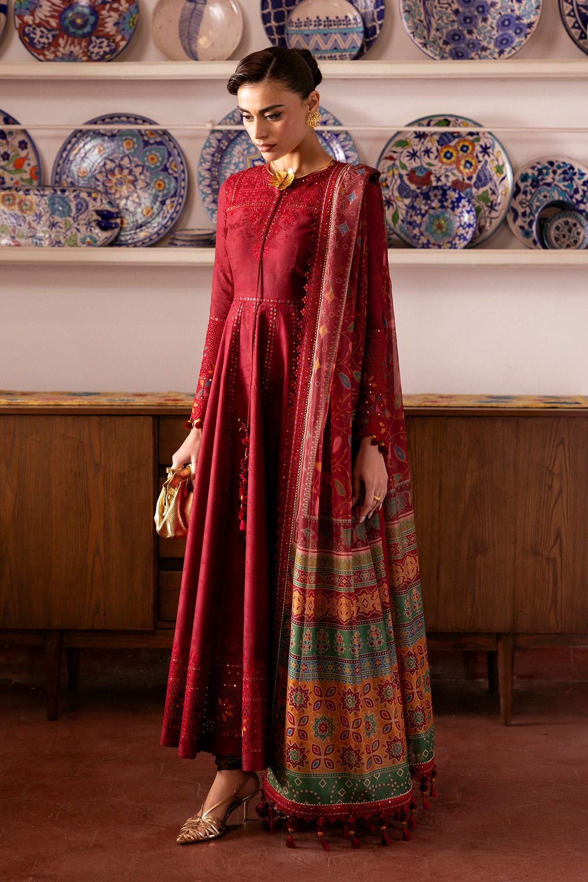 Embroidered Luxury Lawn SL26-D06