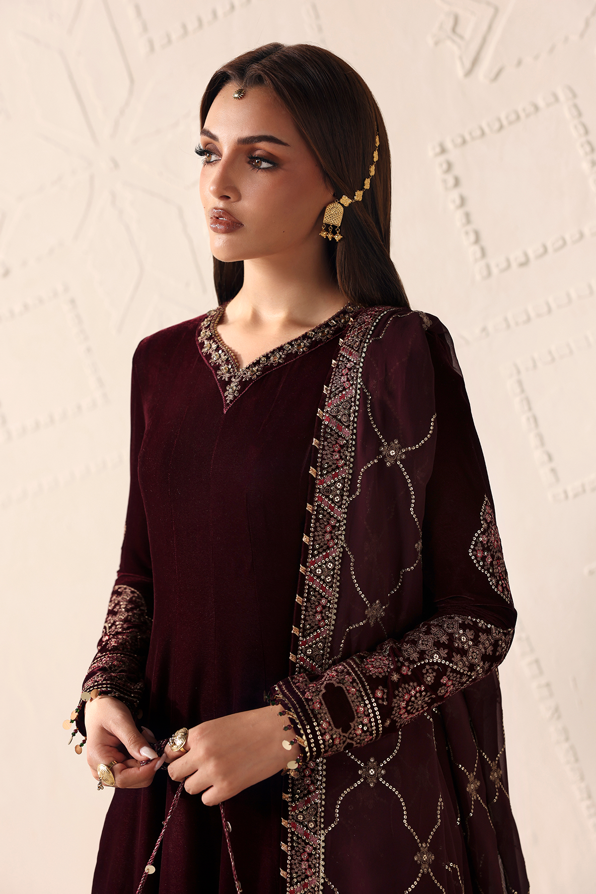 Embroidered Velvet Formal VF-2046