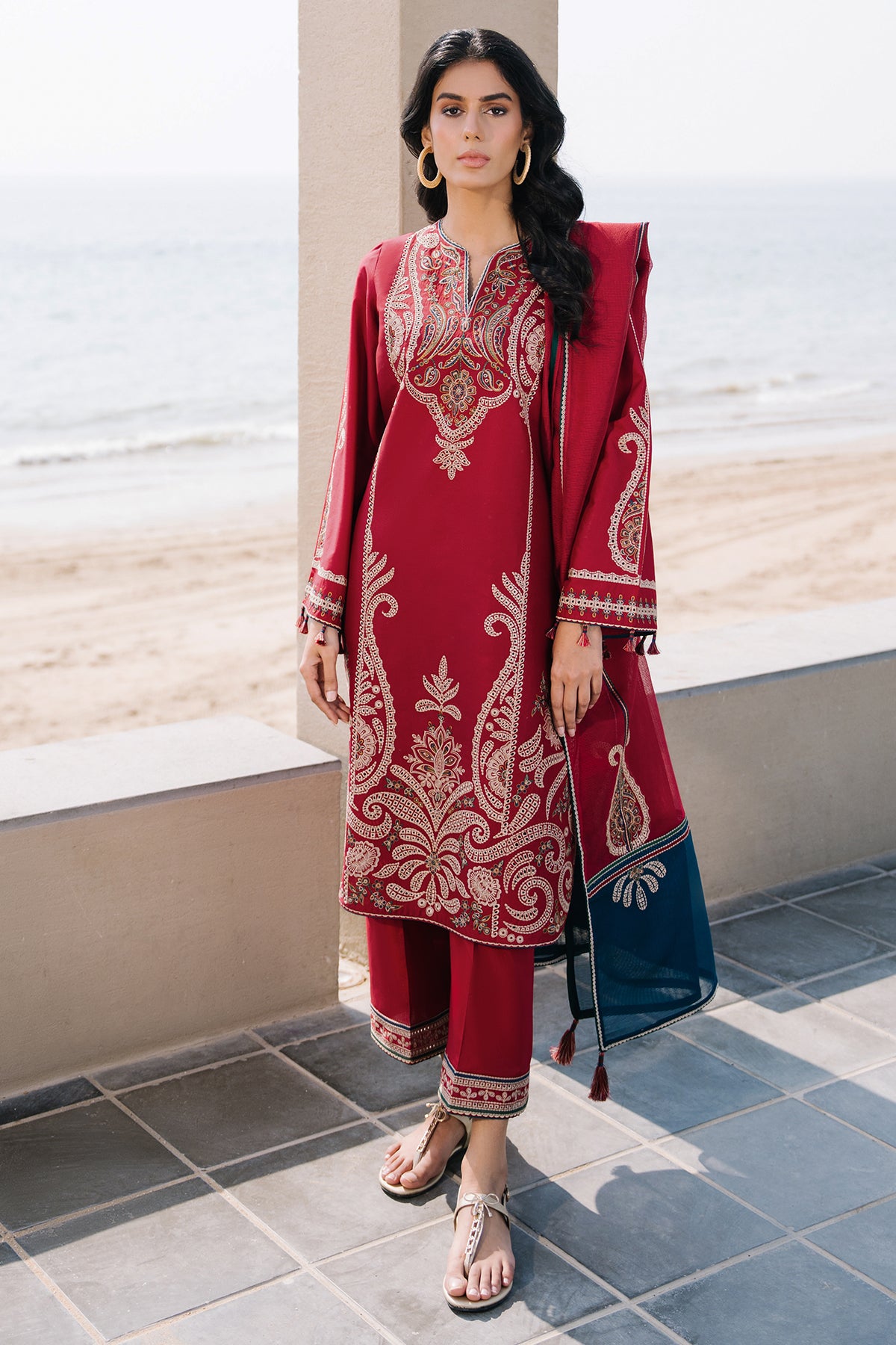 EMBROIDERED LAWN USE-9191