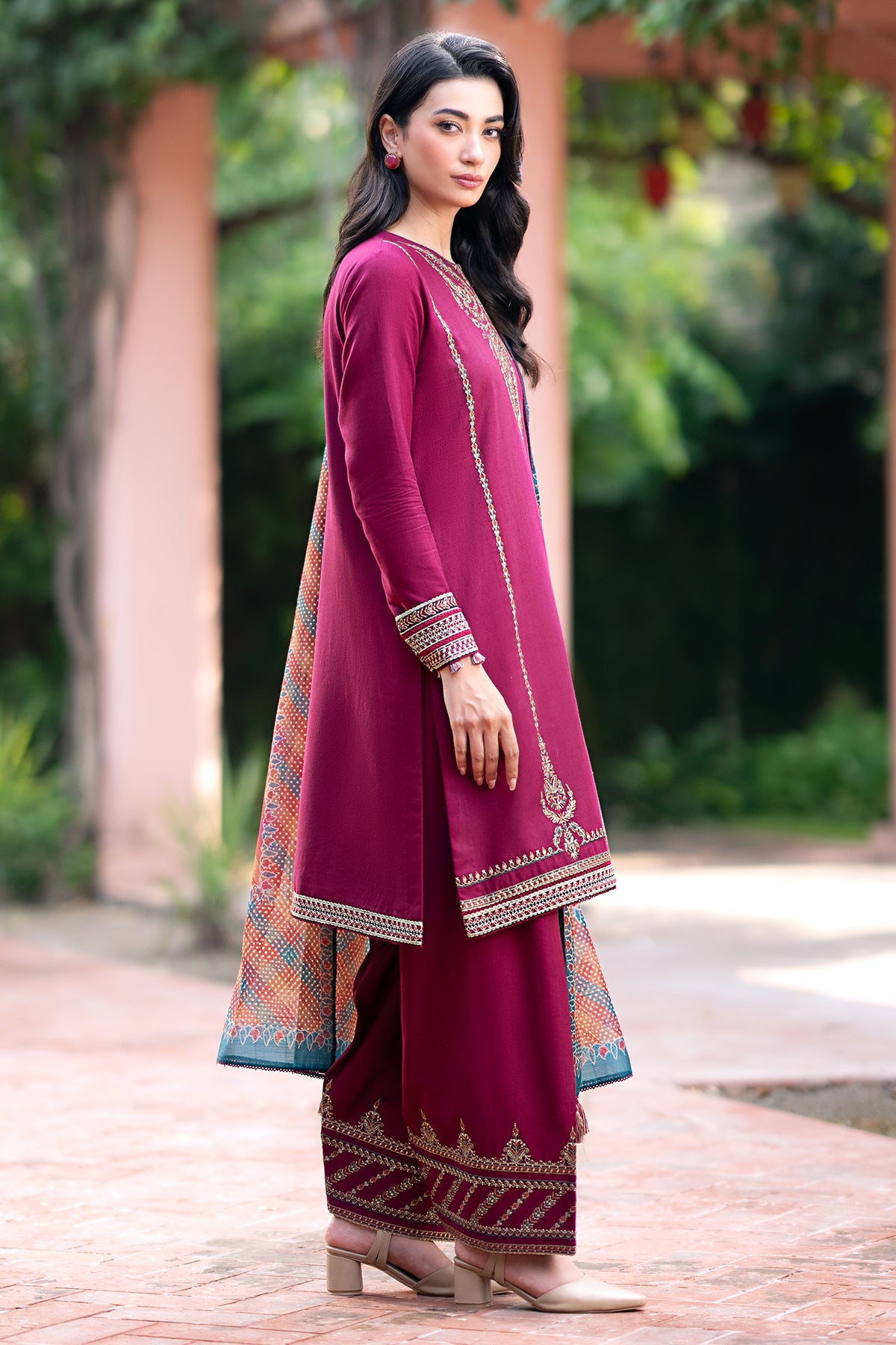 EMBROIDERED KHADDAR UW-0072