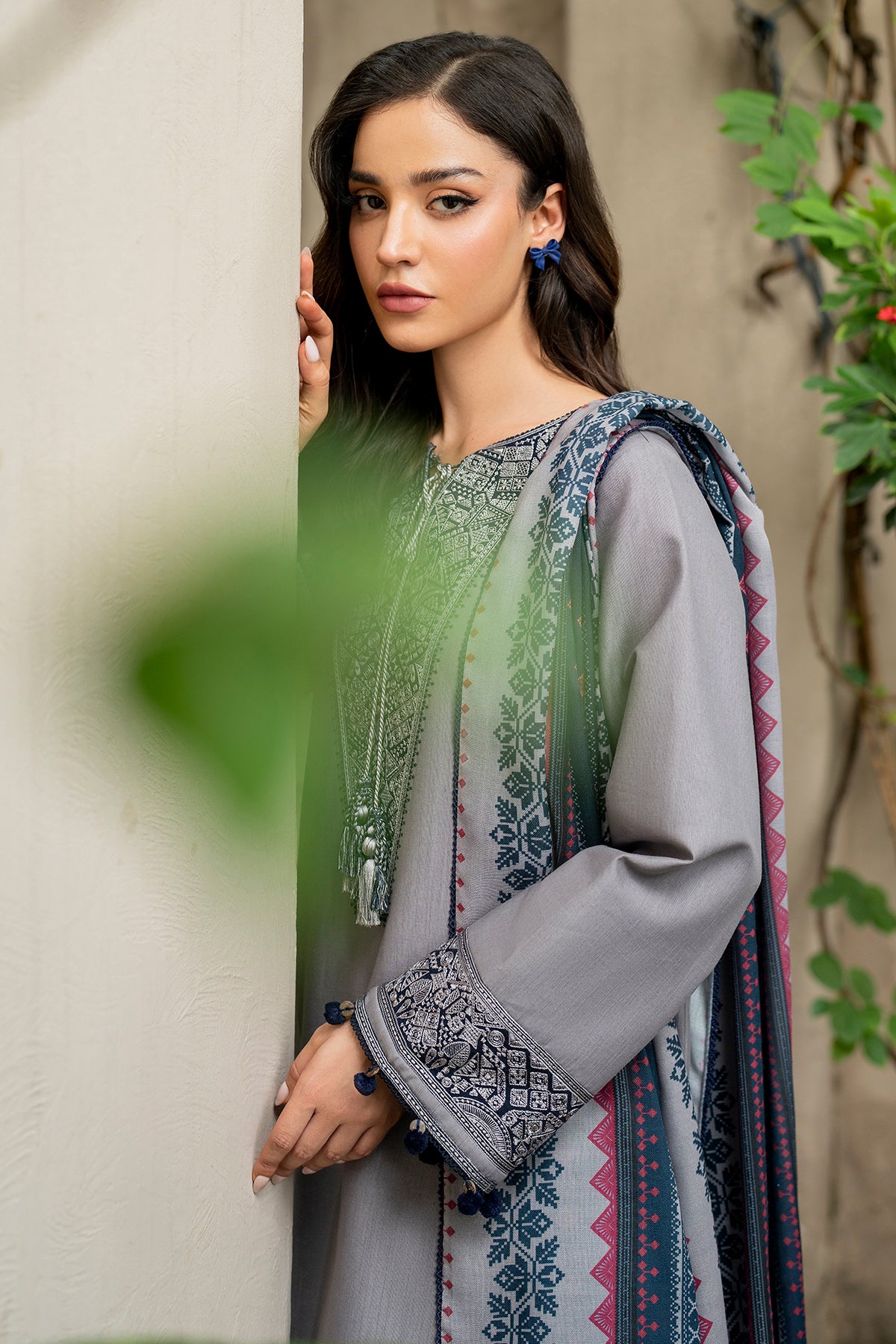 EMBROIDERED KHADDAR RTW-1130