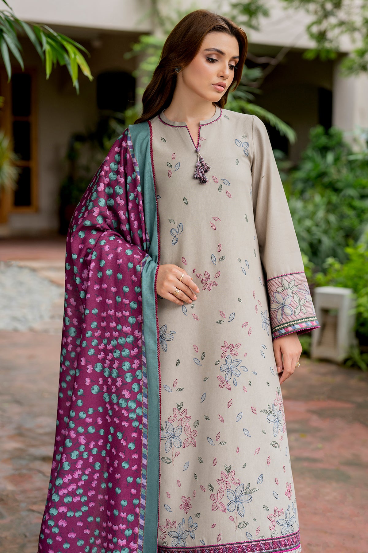 EMBROIDERED KHADDAR UW-0052