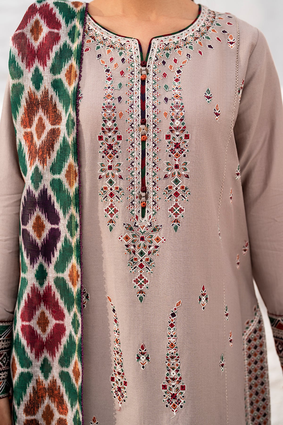 EMBROIDERED DOBBY LAWN USE-9124