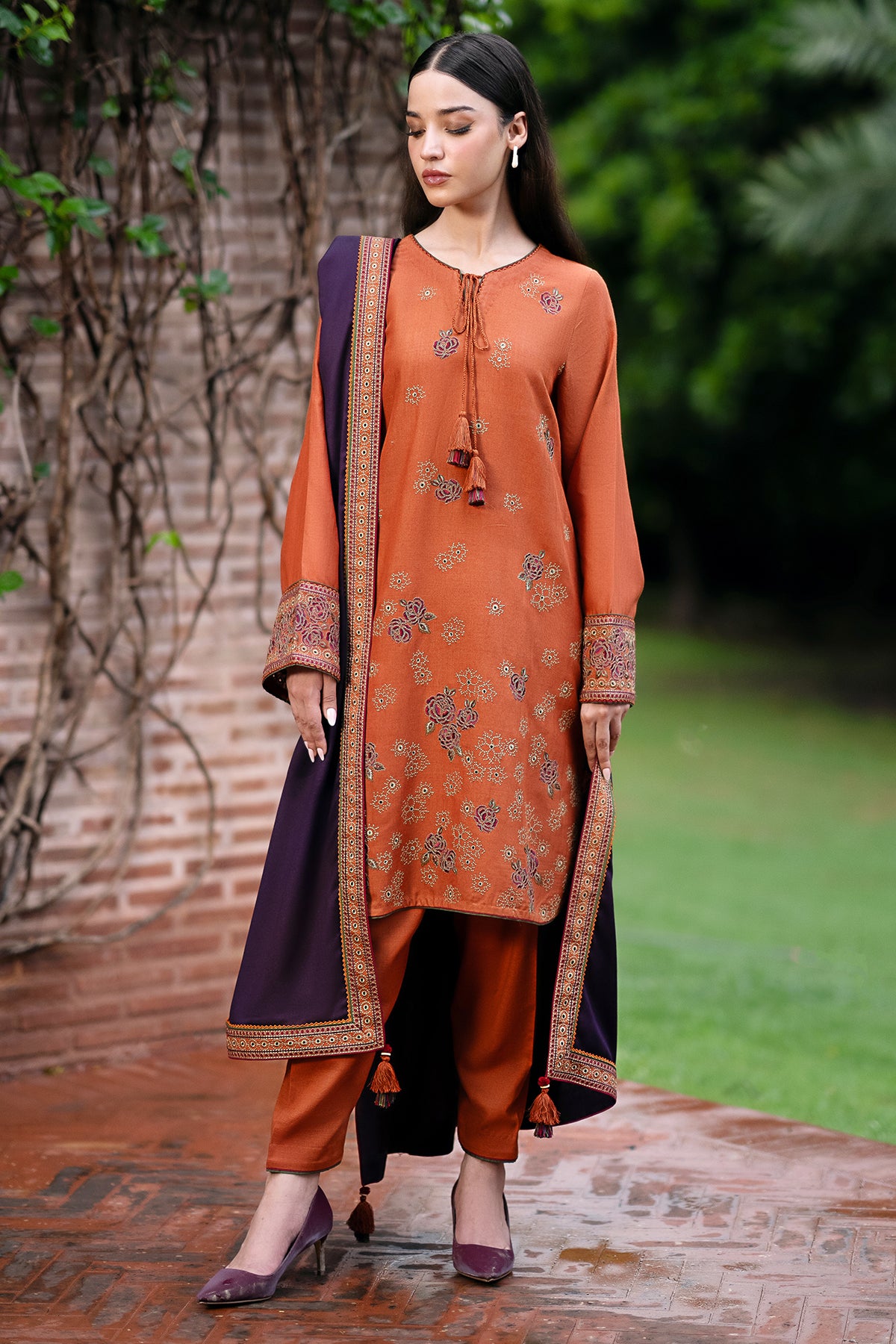 EMBROIDERED KHADDAR RTW-1138