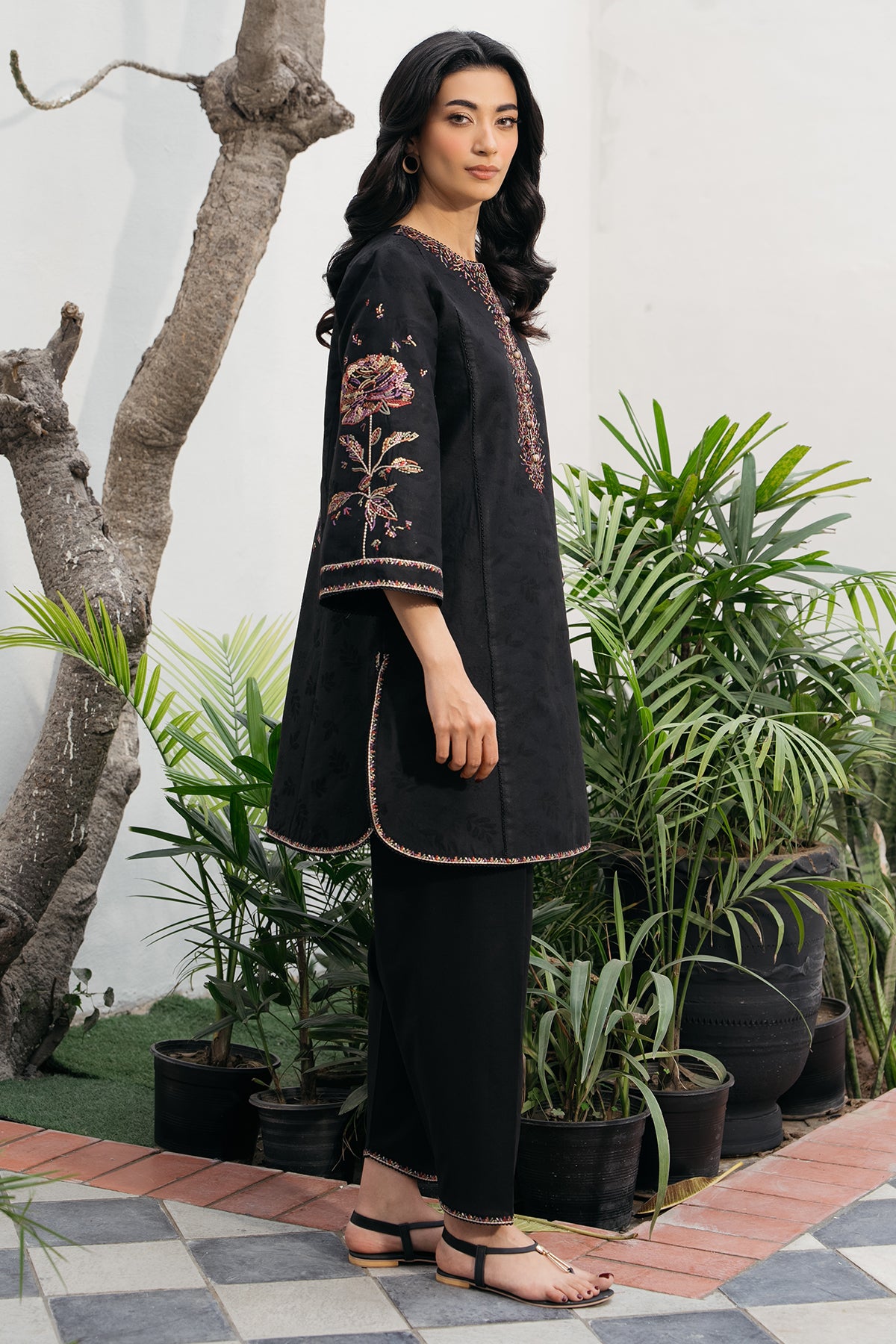 EMBROIDERED JACQUARD LAWN RTW-1221