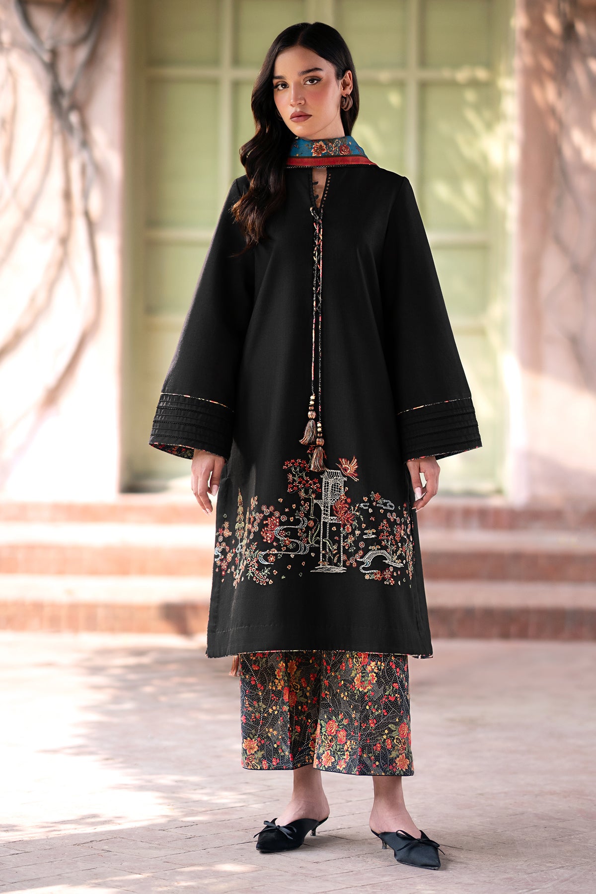 EMBROIDERED KHADDAR RTW-1153