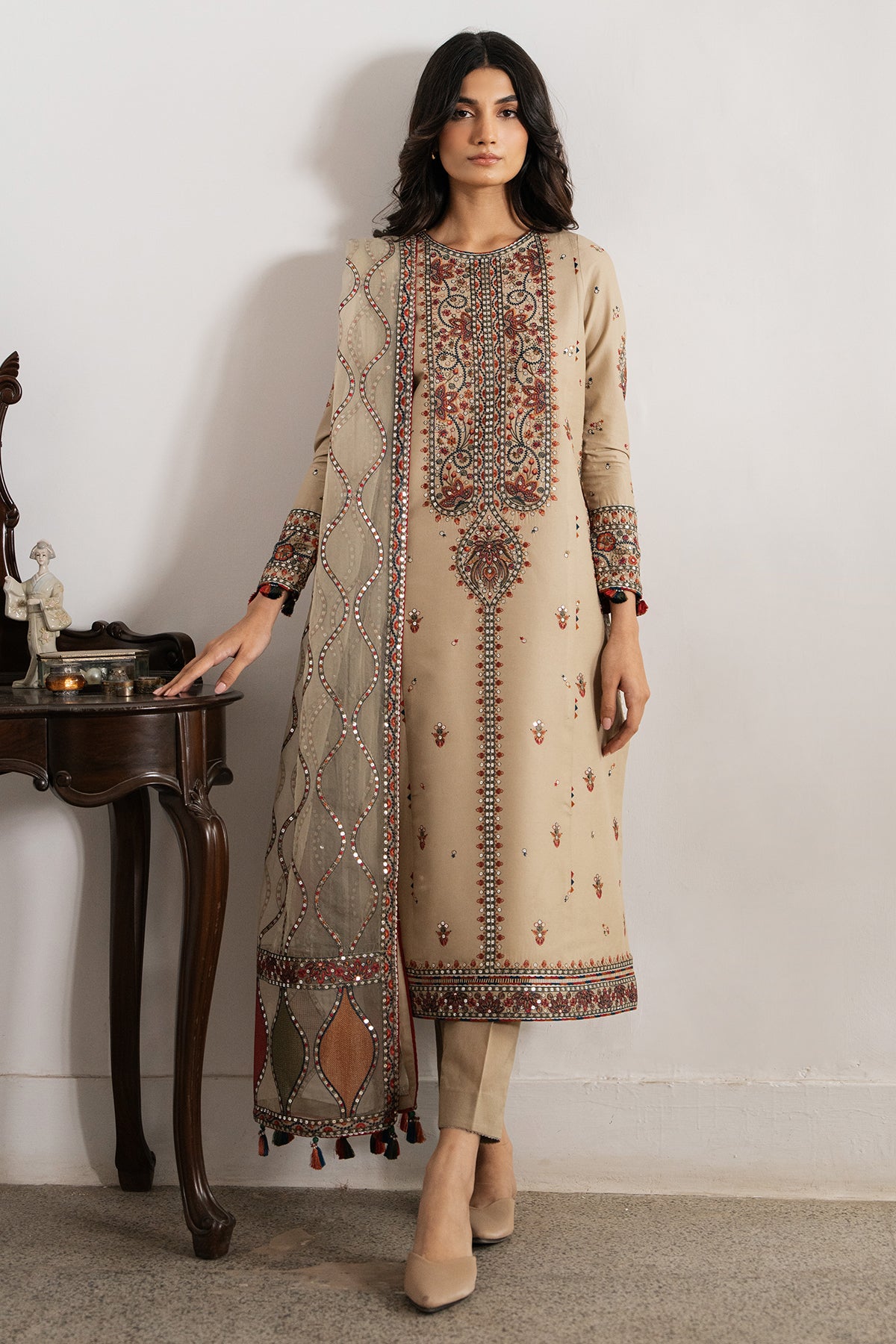 EMBROIDERED LAWN RTW-1183