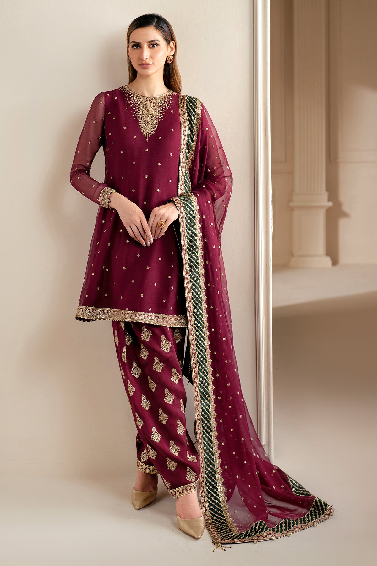 EMBROIDERED CHIFFON UC-3068