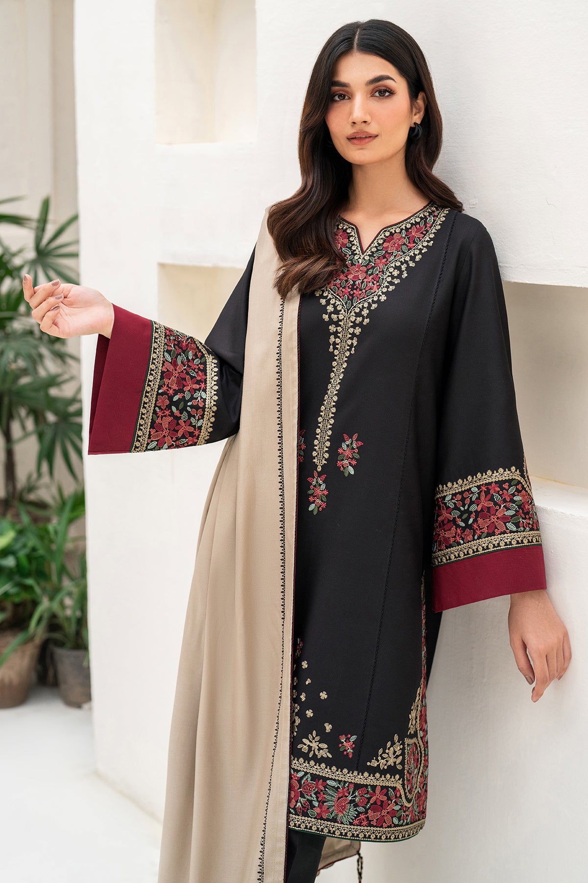 EMBROIDERED PREMIUM VISCOSE UW-0097