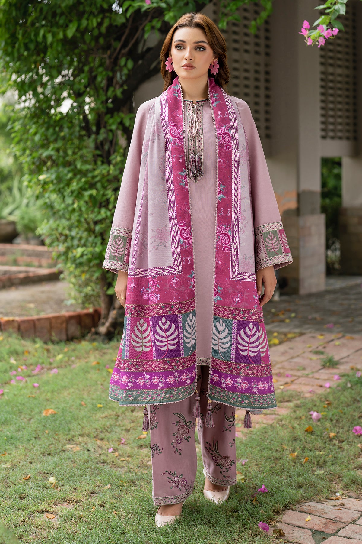 EMBROIDERED KHADDAR UW-0055