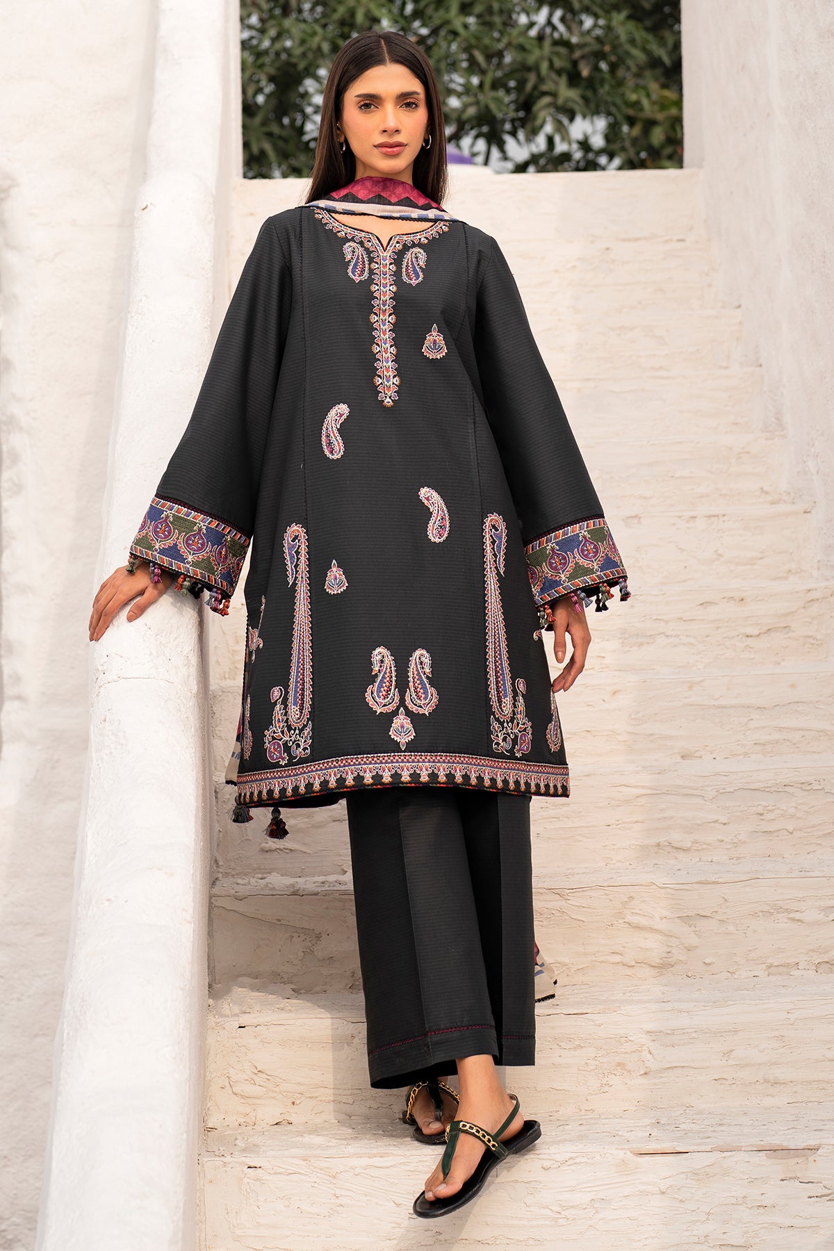 EMBROIDERED DOBBY LAWN USE-9127