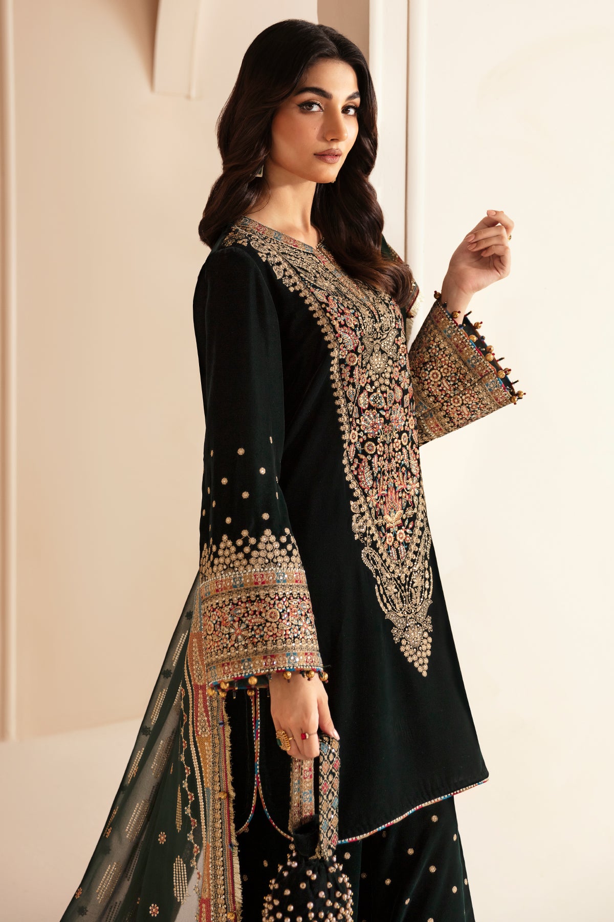 Embroidered Velvet Formal VF-2025