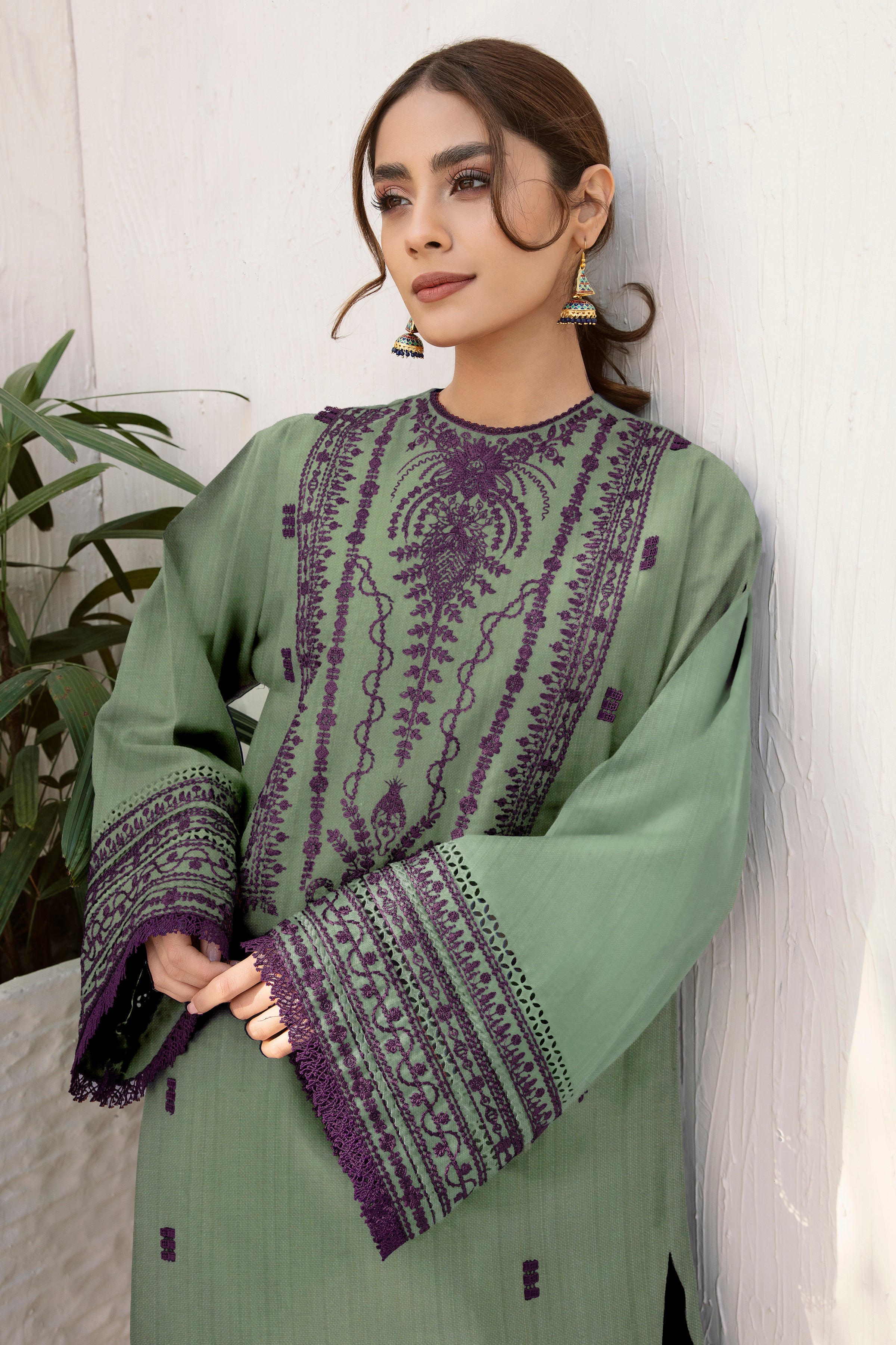 EMBROIDERED KHADDAR UW-0076