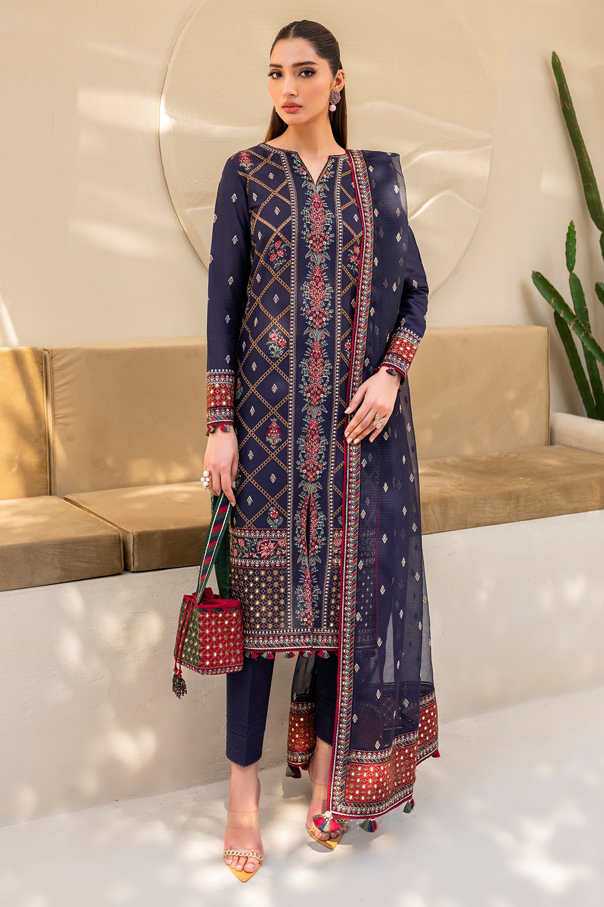 EMBROIDERED LAWN IL-SS24-D6