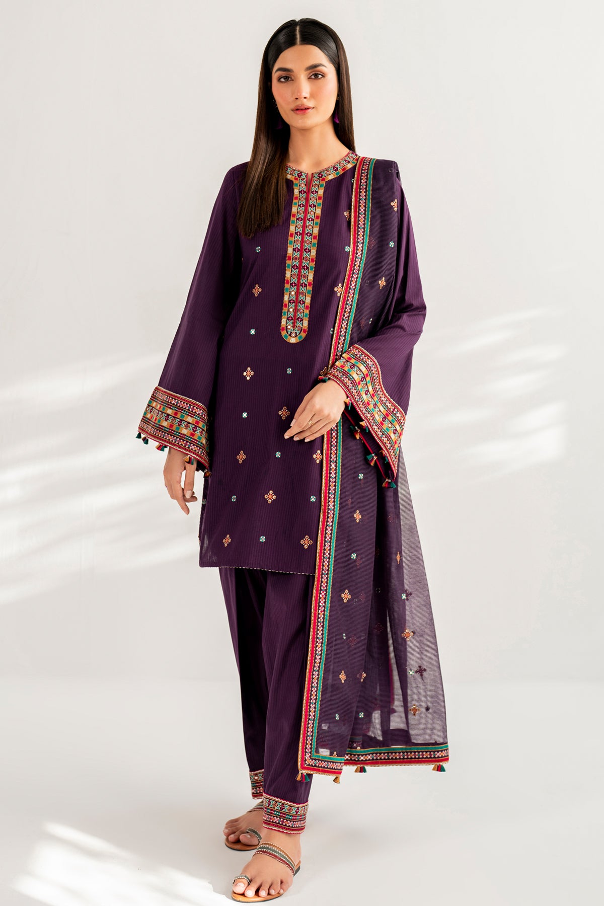 Embroidered Dobby Lawn USE - 9088