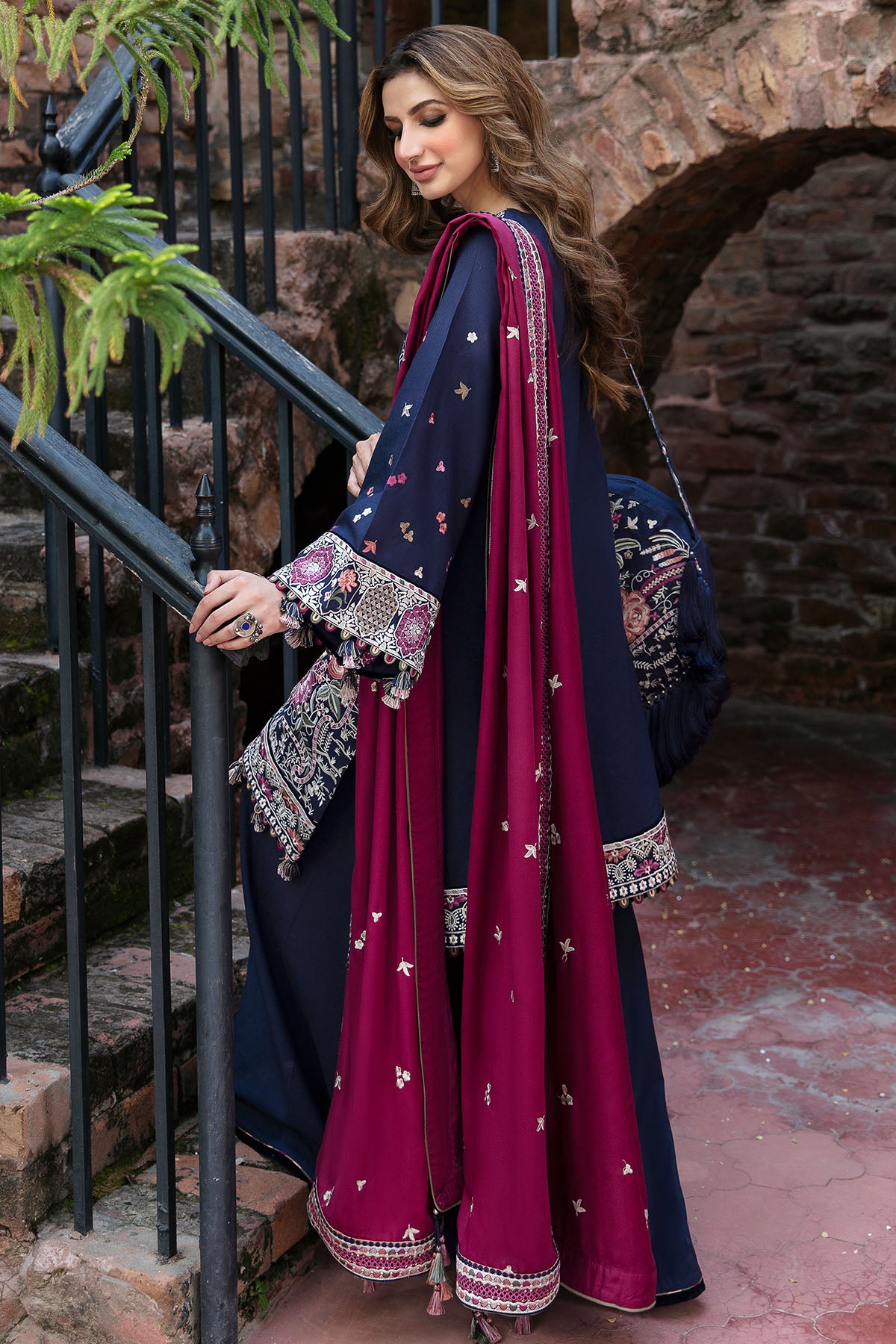 EMBROIDERED SLUB KHADDAR-DW23-D6