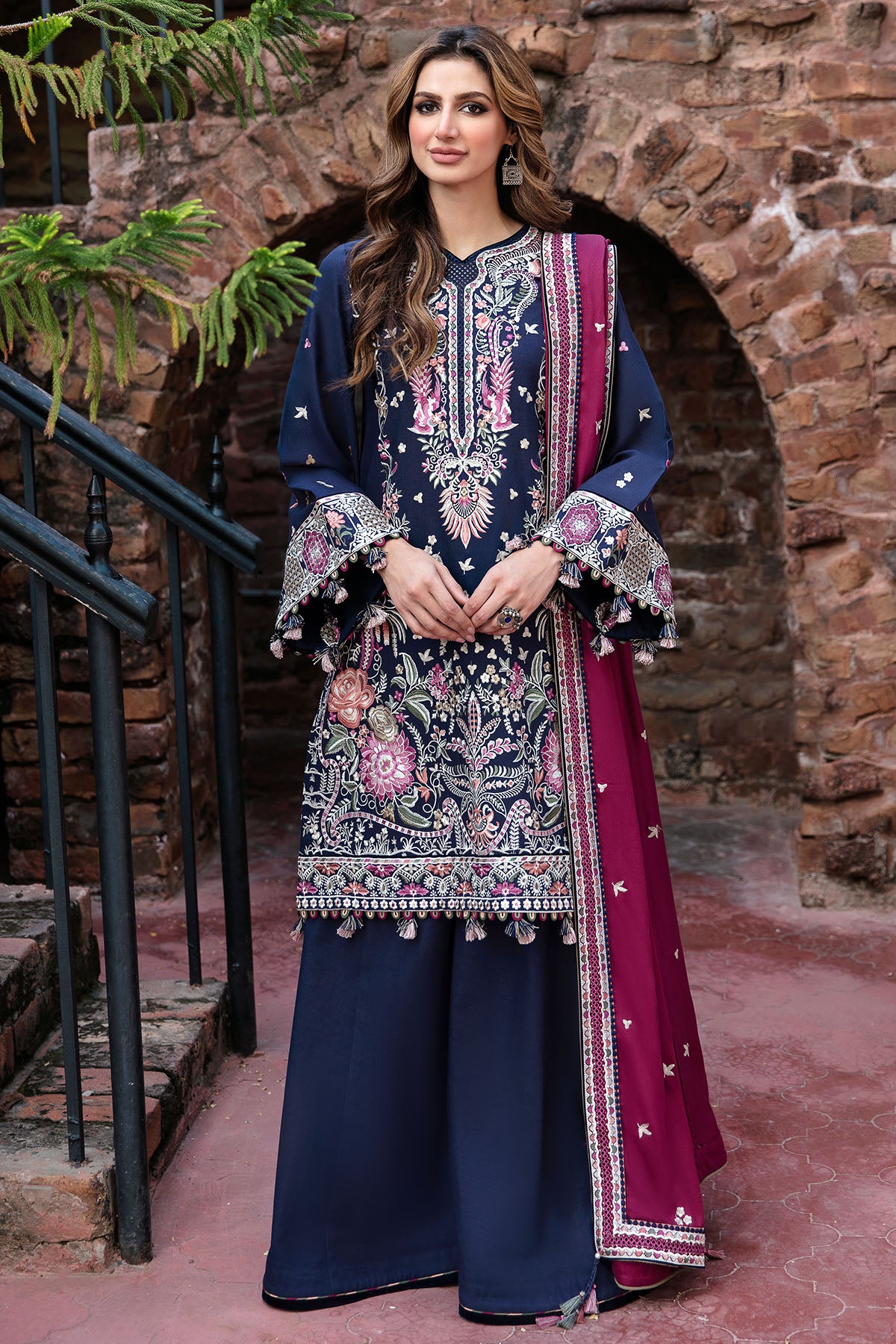 EMBROIDERED SLUB KHADDAR-DW23-D6