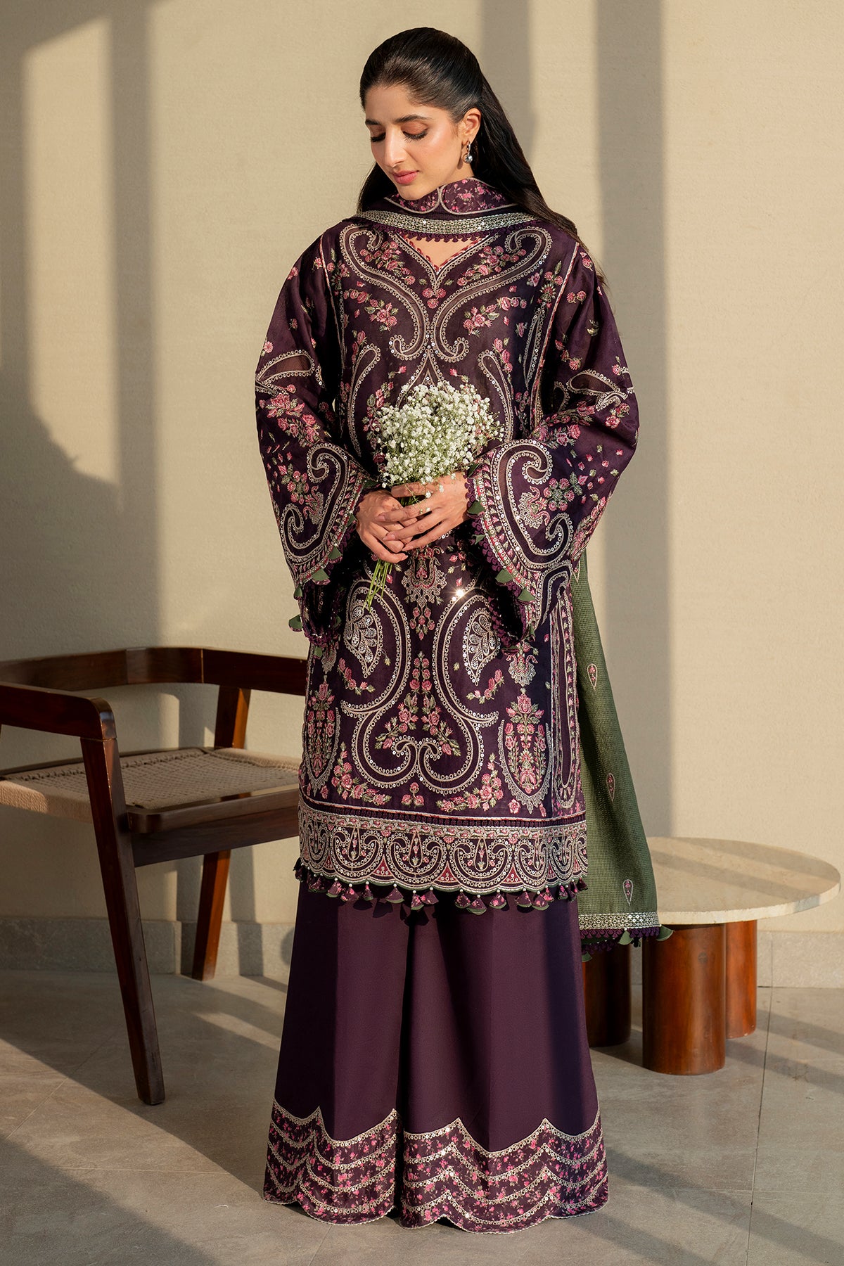 Embroidered Luxury Lawn SL25-D6