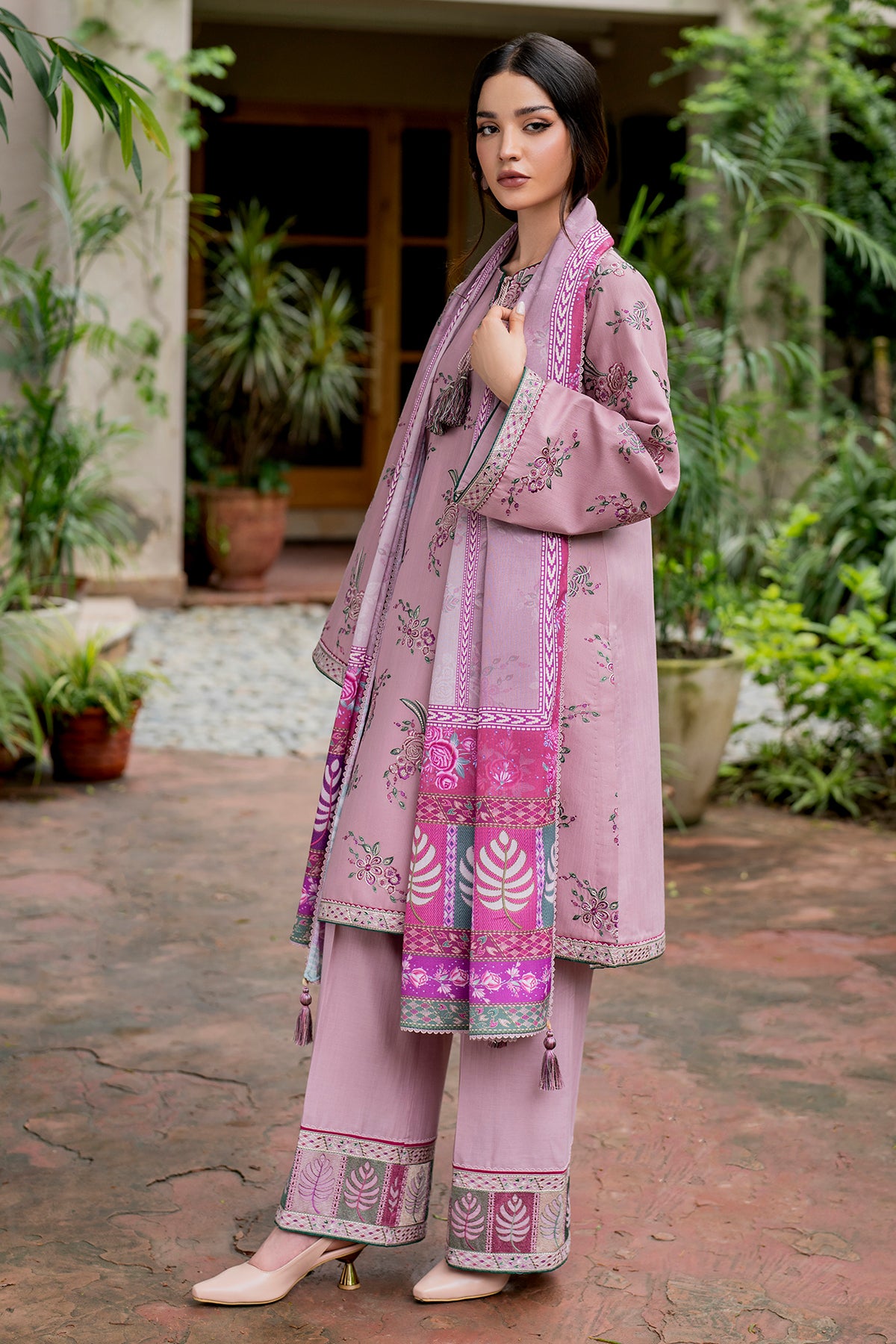 EMBROIDERED KHADDAR UW-0054