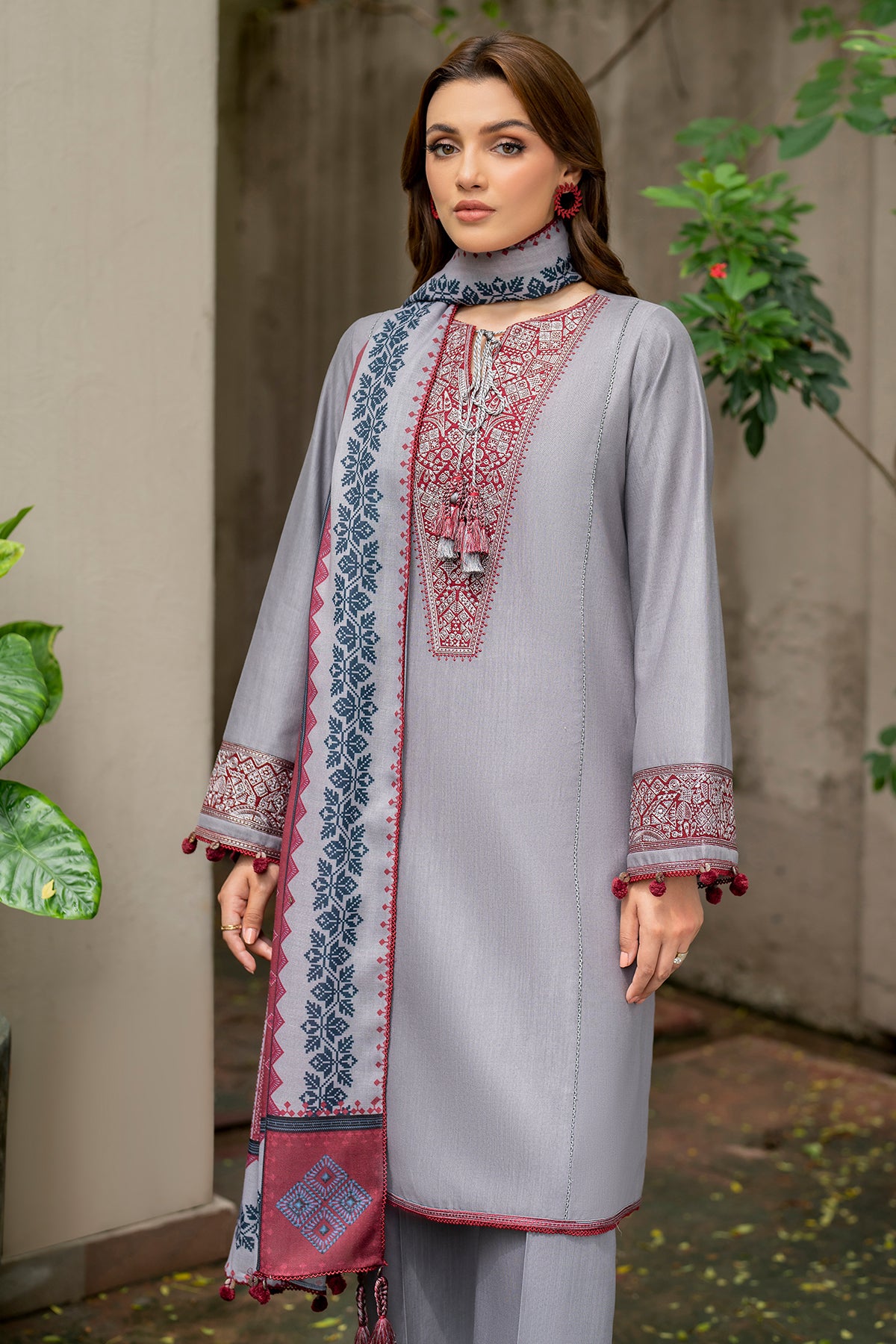 EMBROIDERED KHADDAR RTW-1129