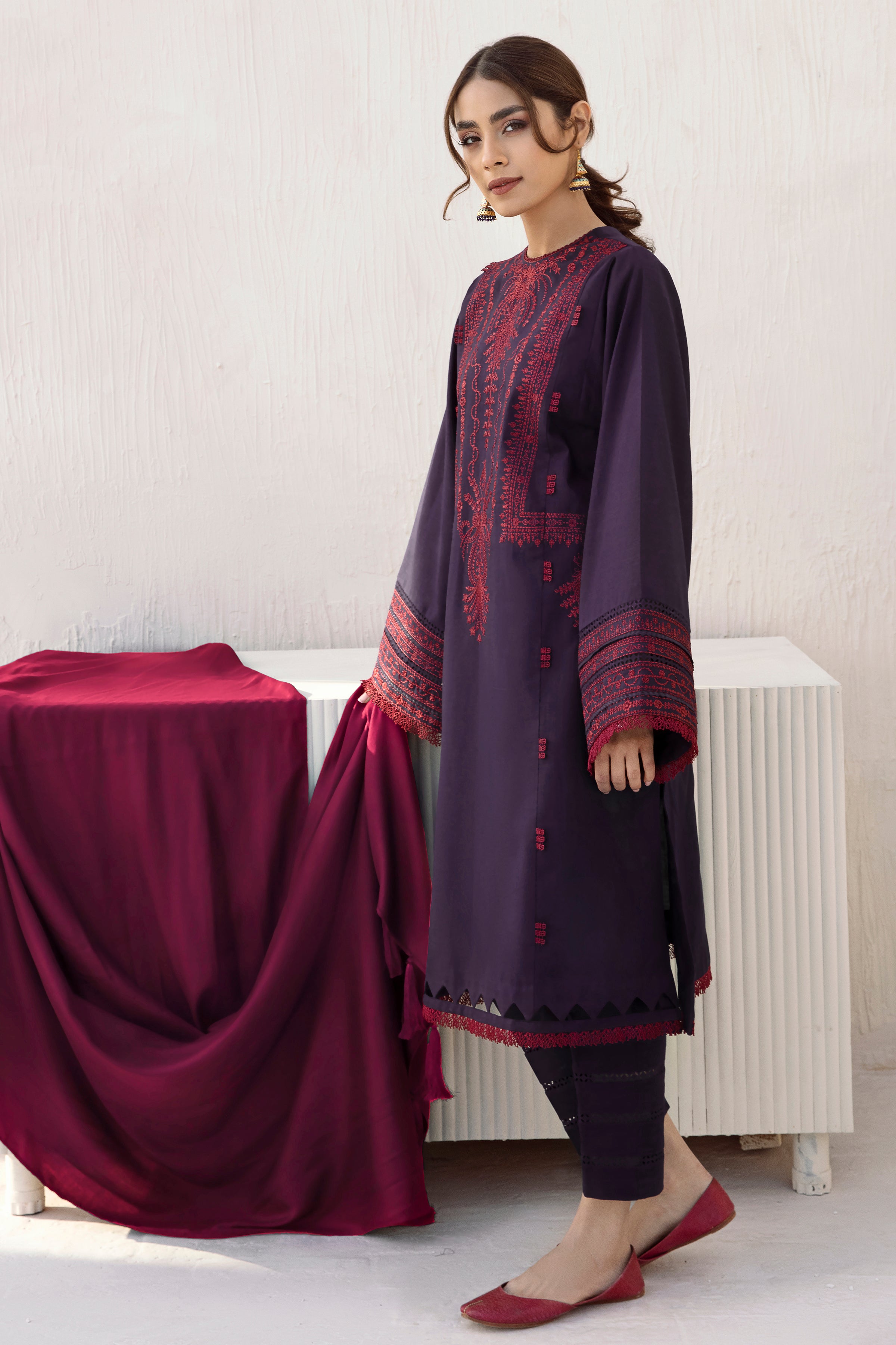 EMBROIDERED KHADDAR UW-0246