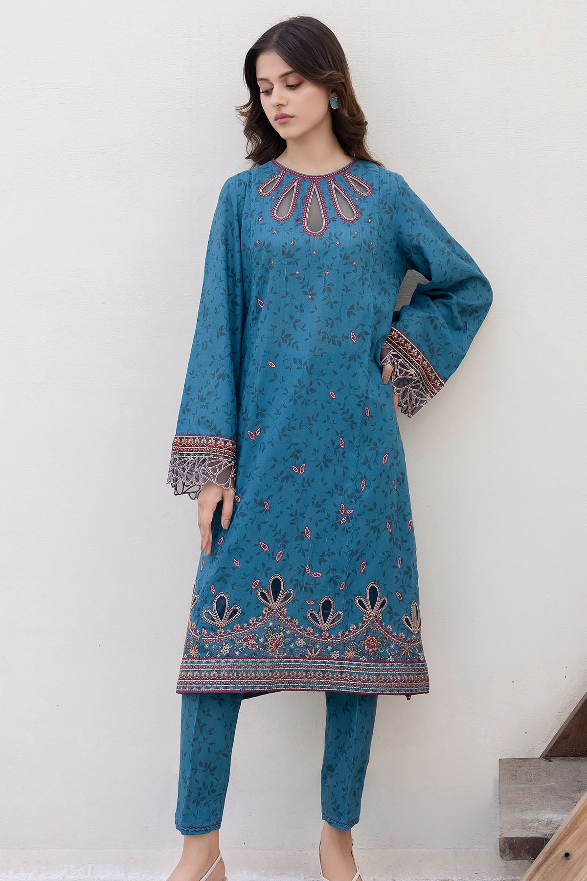 Embroidered Fine Slub RTW-1006