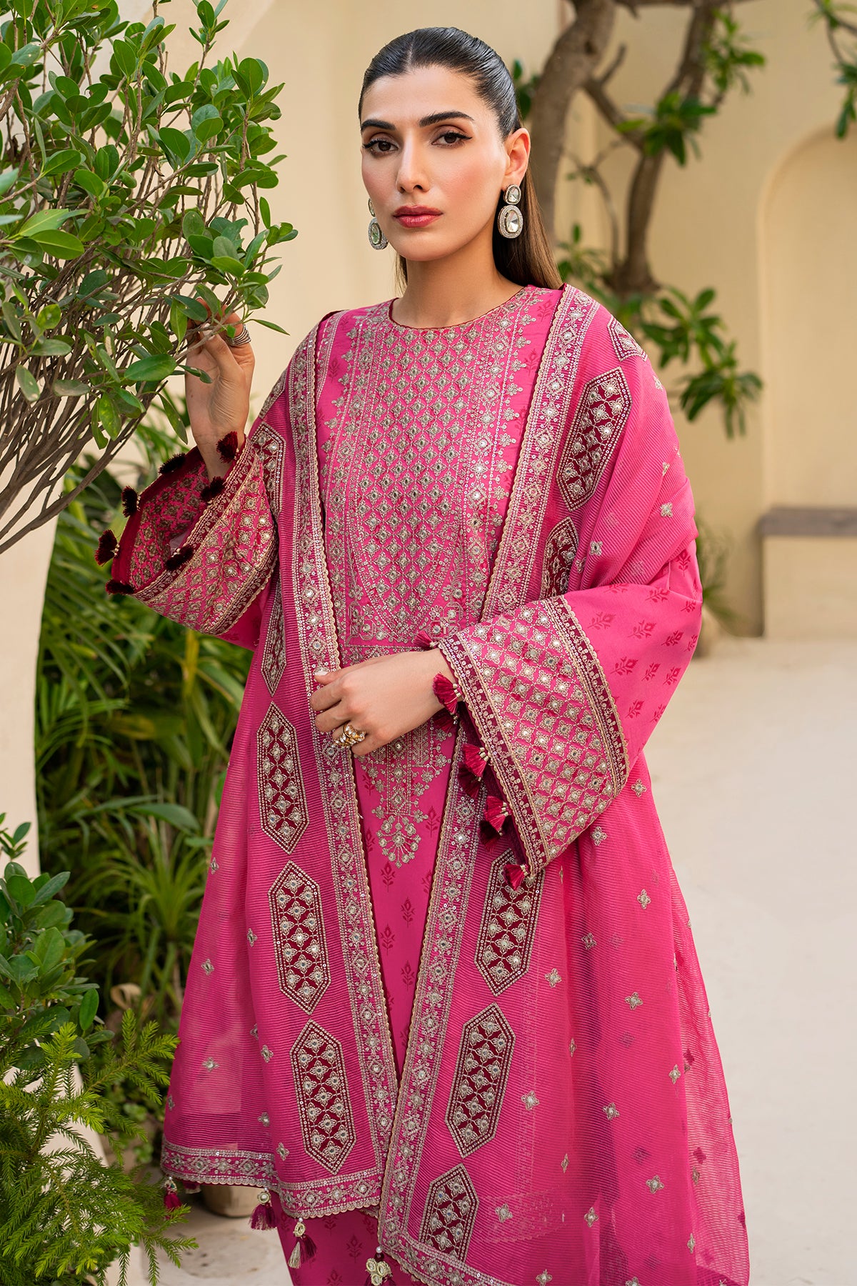 EMBROIDERED LAWN IL-SS24-D3