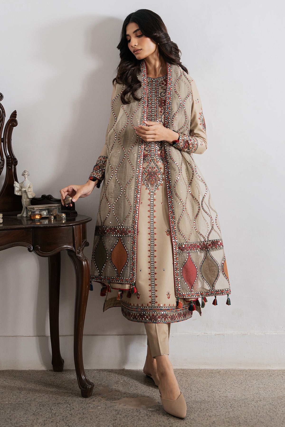 EMBROIDERED LAWN RTW-1183