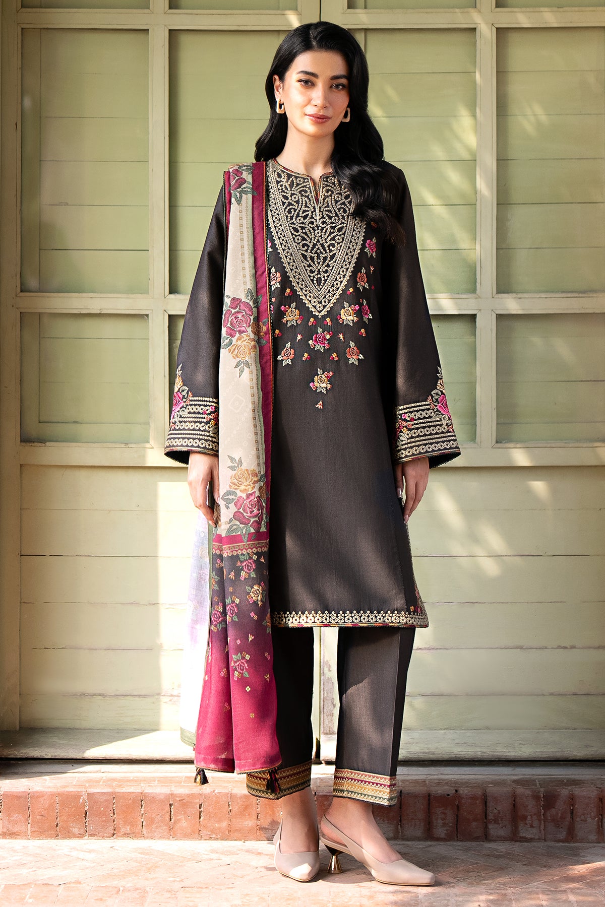 EMBROIDERED KHADDAR RTW-1137