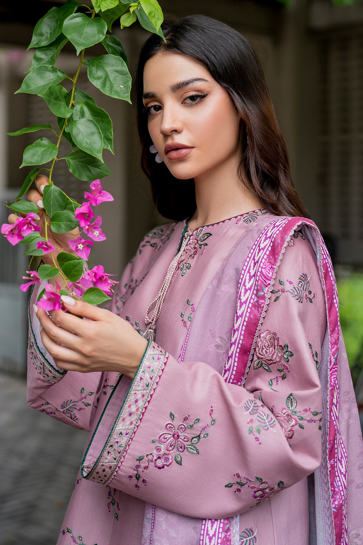 EMBROIDERED KHADDAR UW-0054