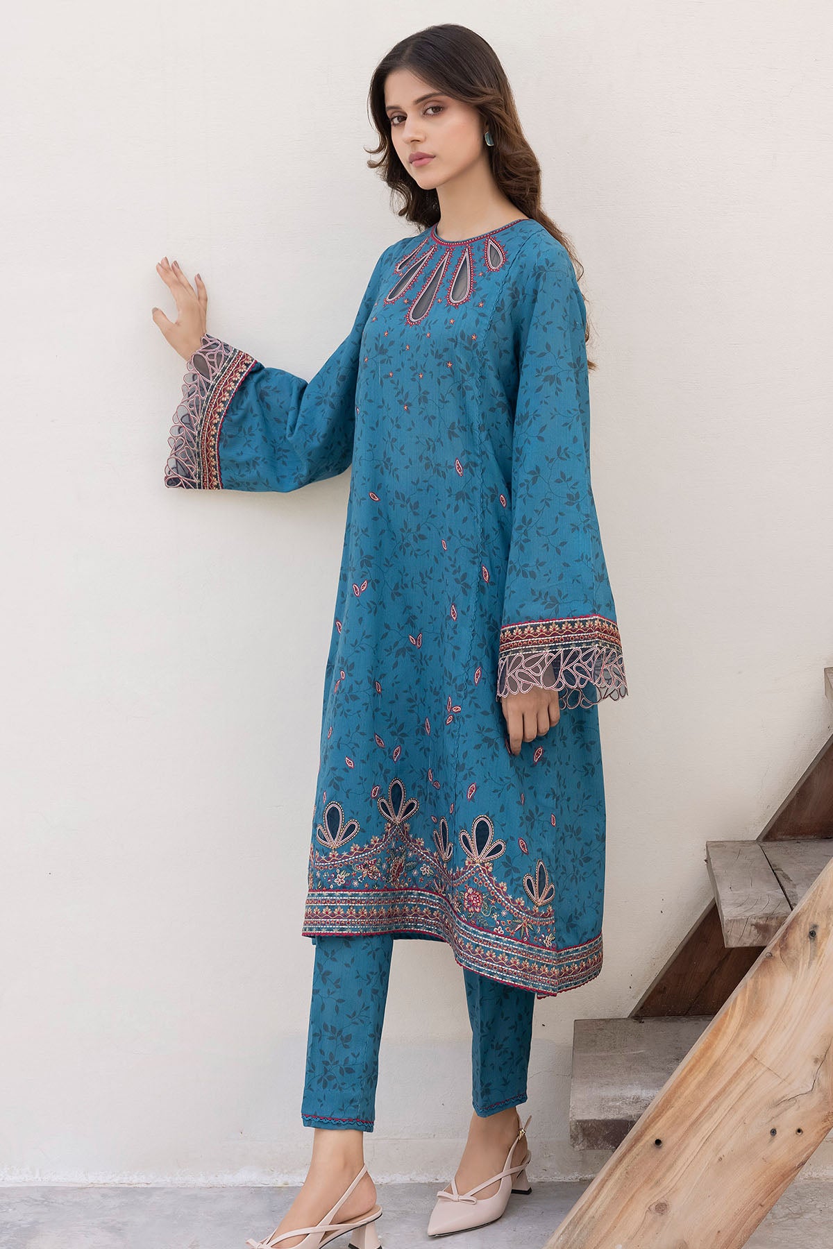 Embroidered Fine Slub RTW-1006