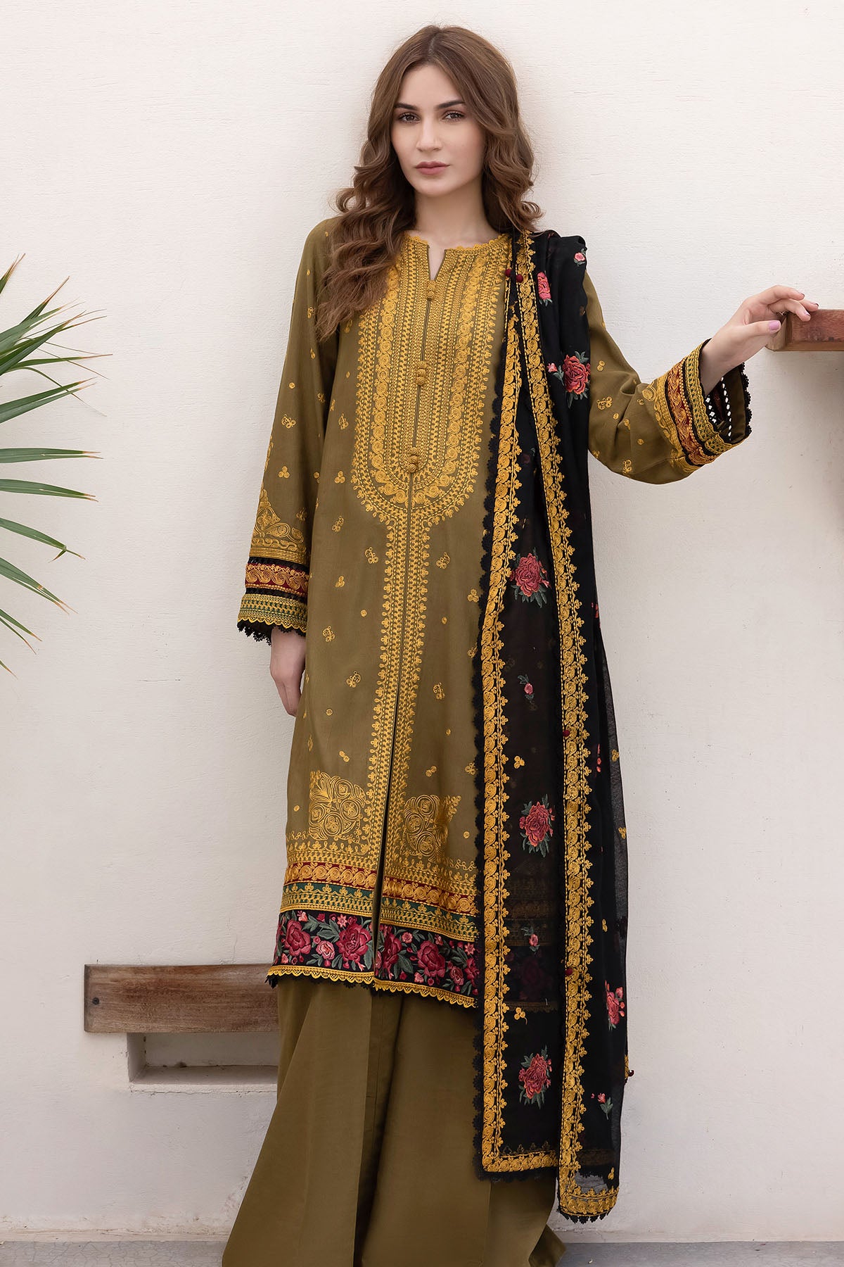 Embroidered Khaddar UWE-0004