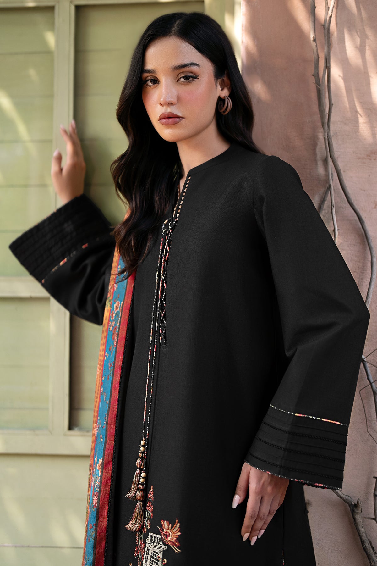 EMBROIDERED KHADDAR RTW-1153