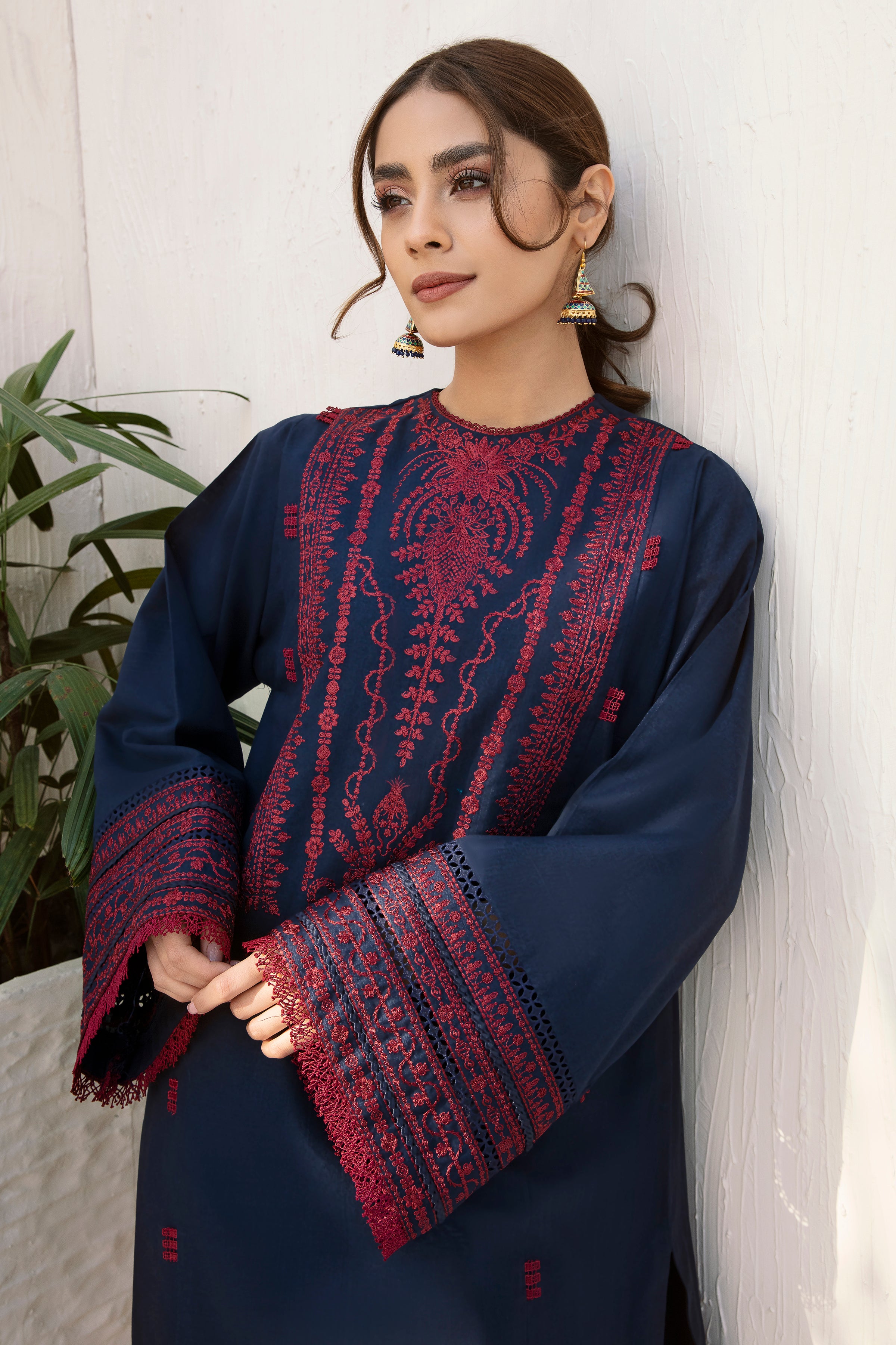 EMBROIDERED KHADDAR UW-0111