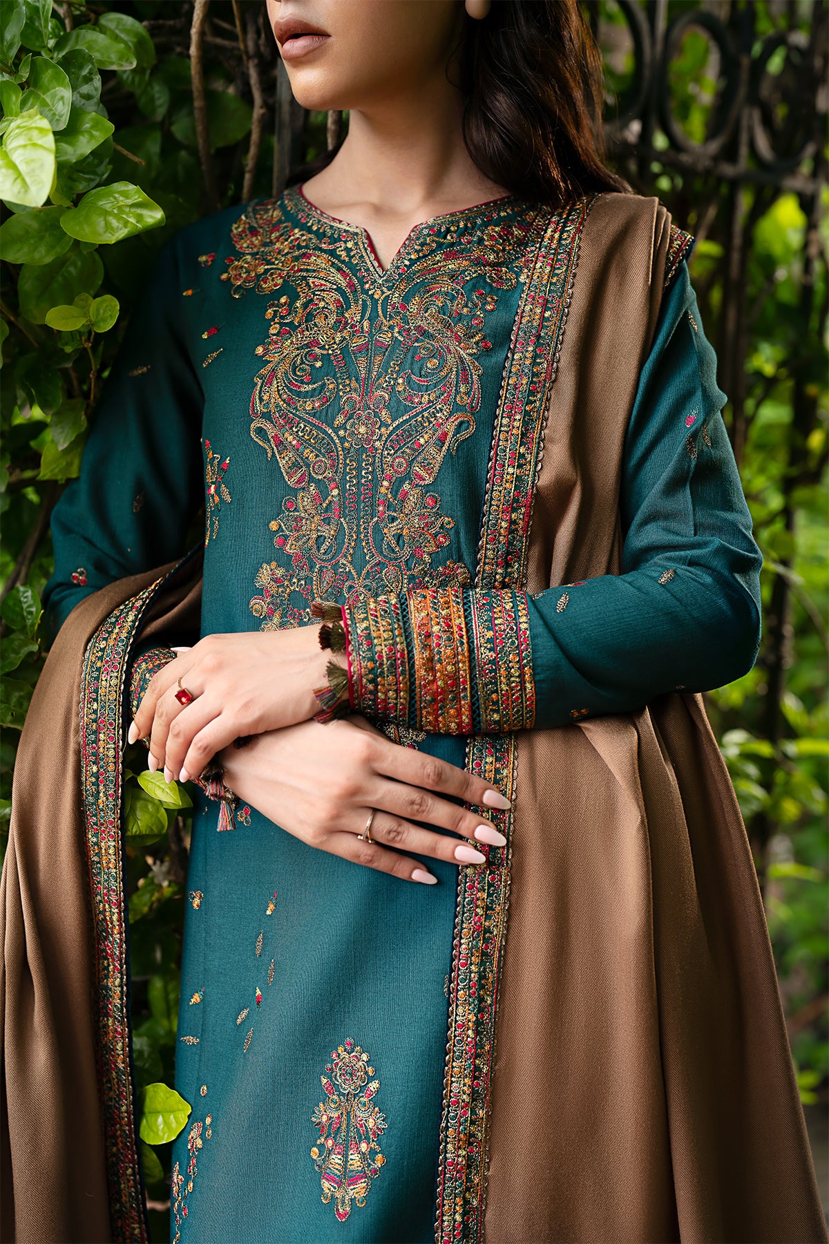 EMBROIDERED KHADDAR UW-0060