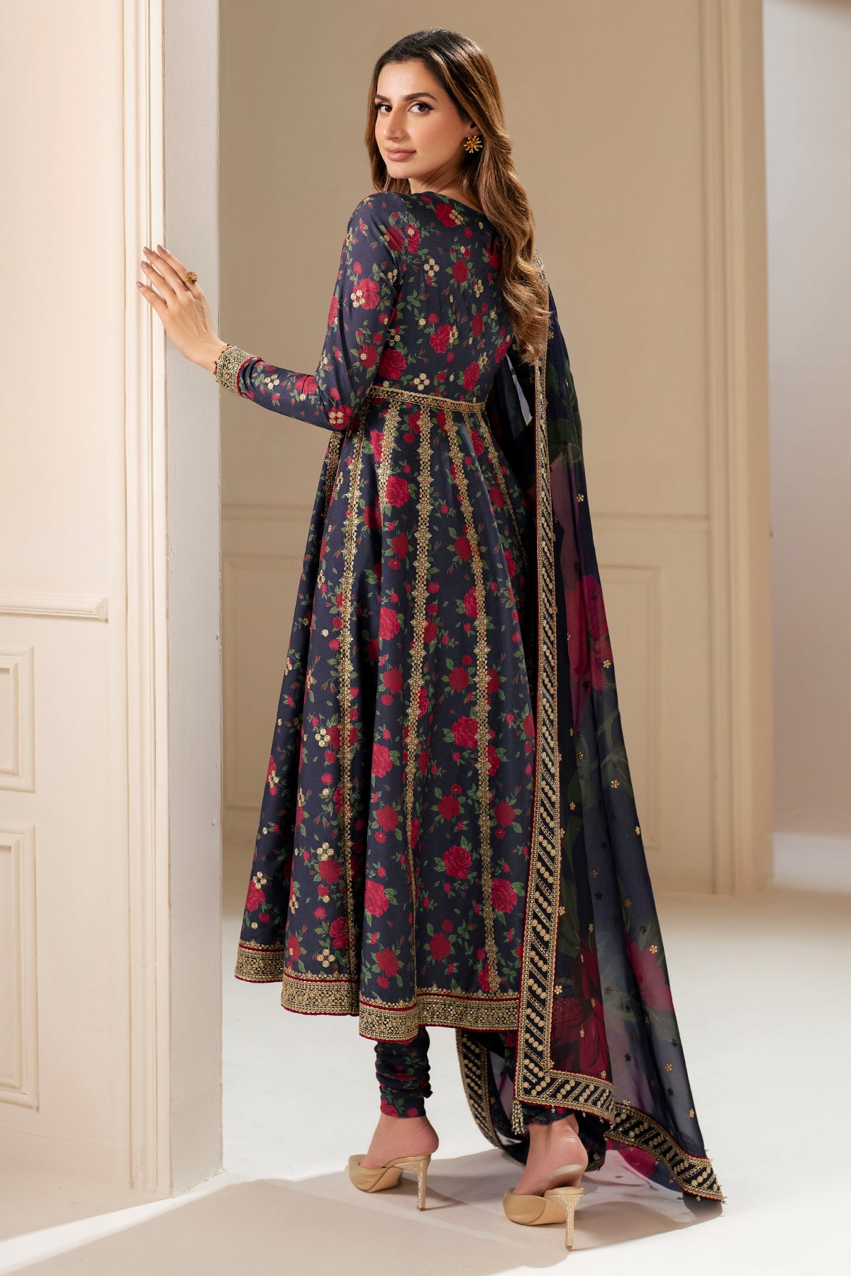 Embroidered Raw Silk UR-7048