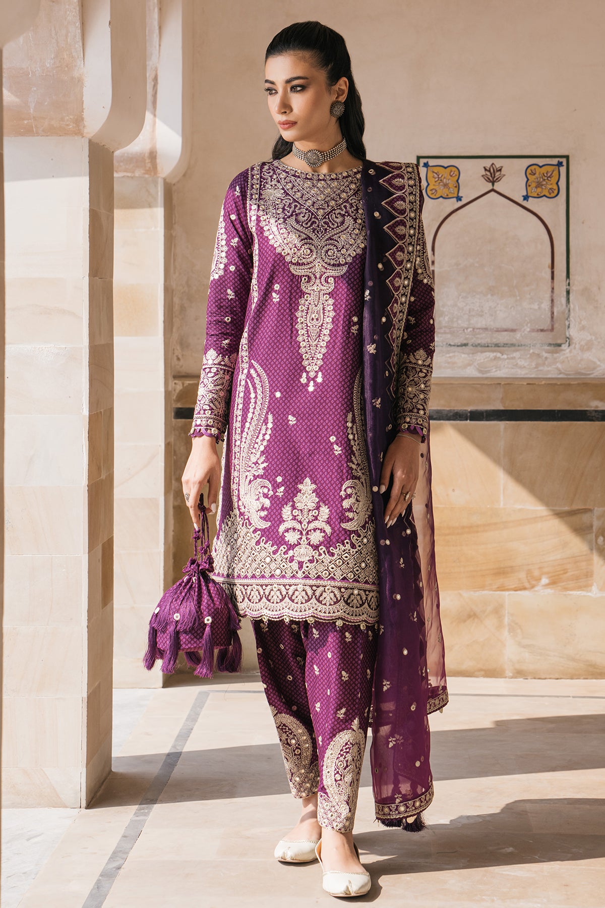 Embroidered Luxury Lawn SL24-D6