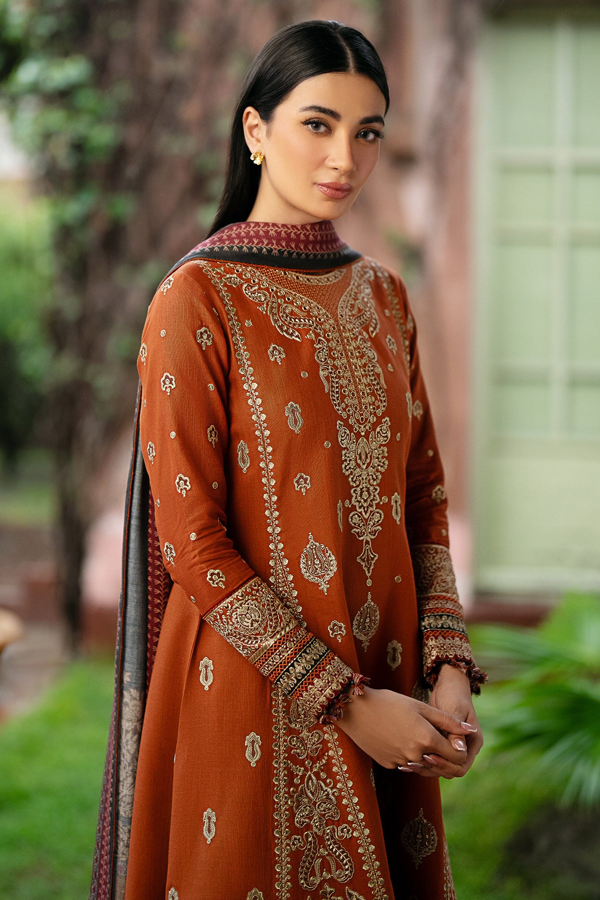 EMBROIDERED KHADDAR UW-0066