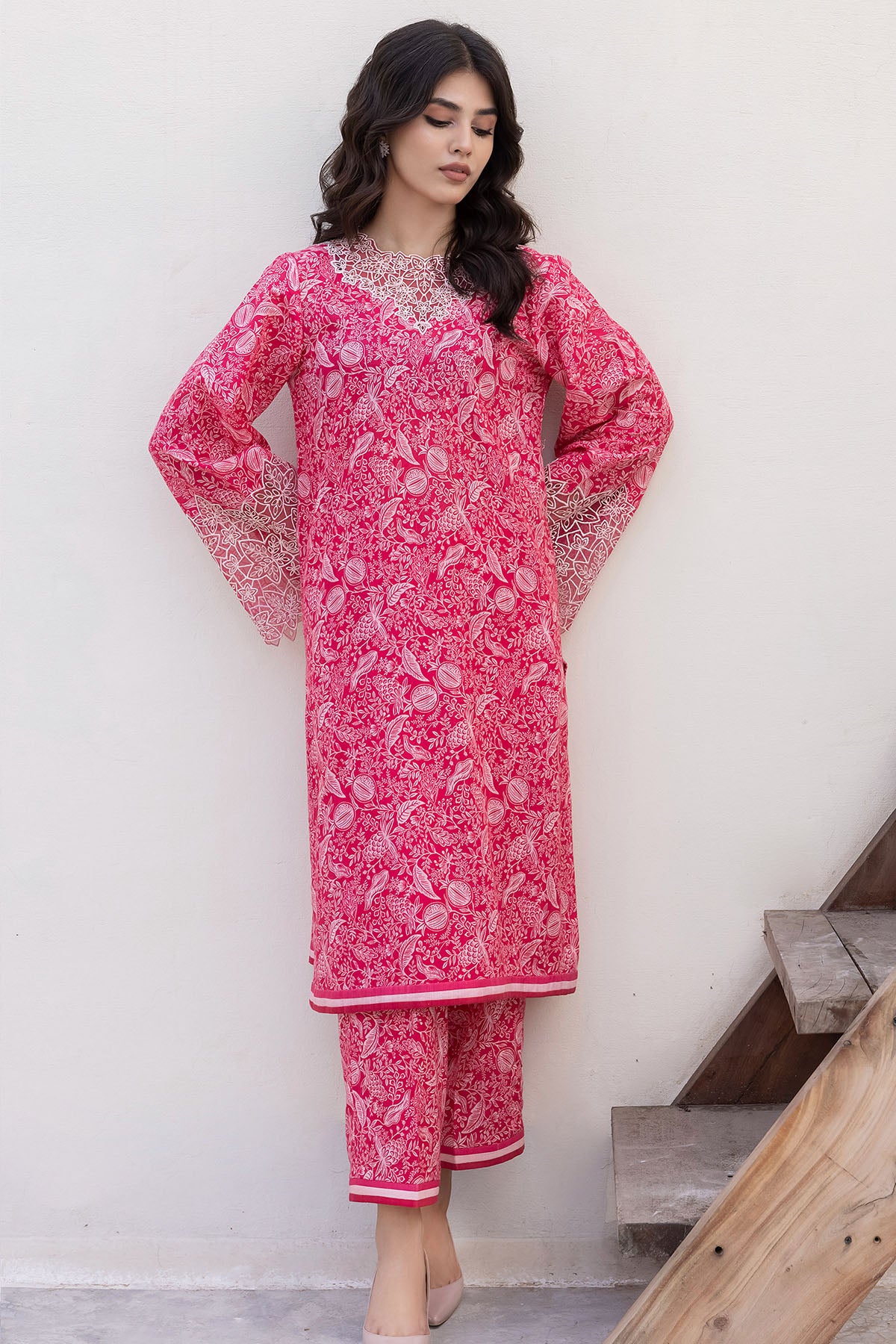 Embroidered Fine Slub RTW-1004