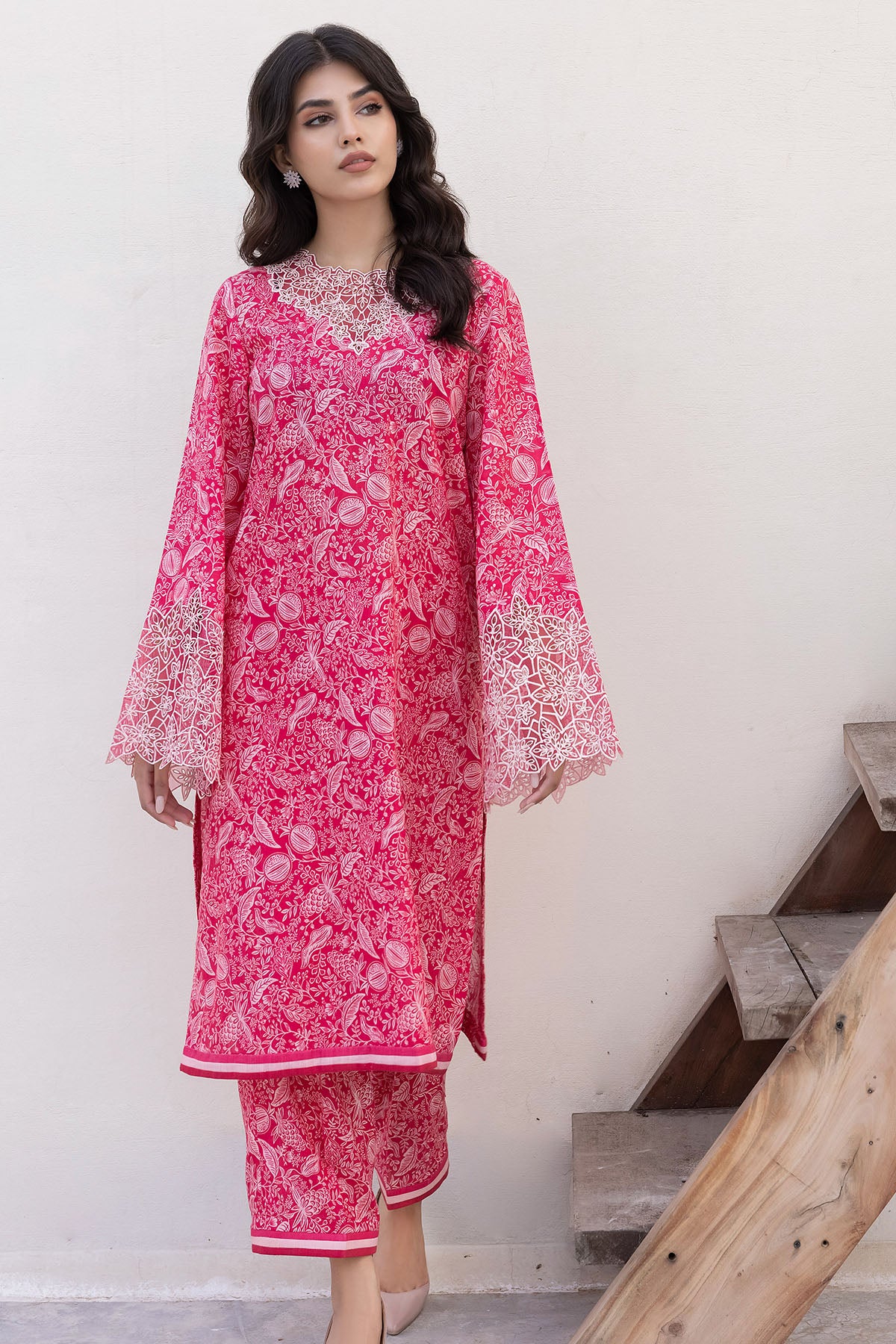 Embroidered Fine Slub RTW-1004