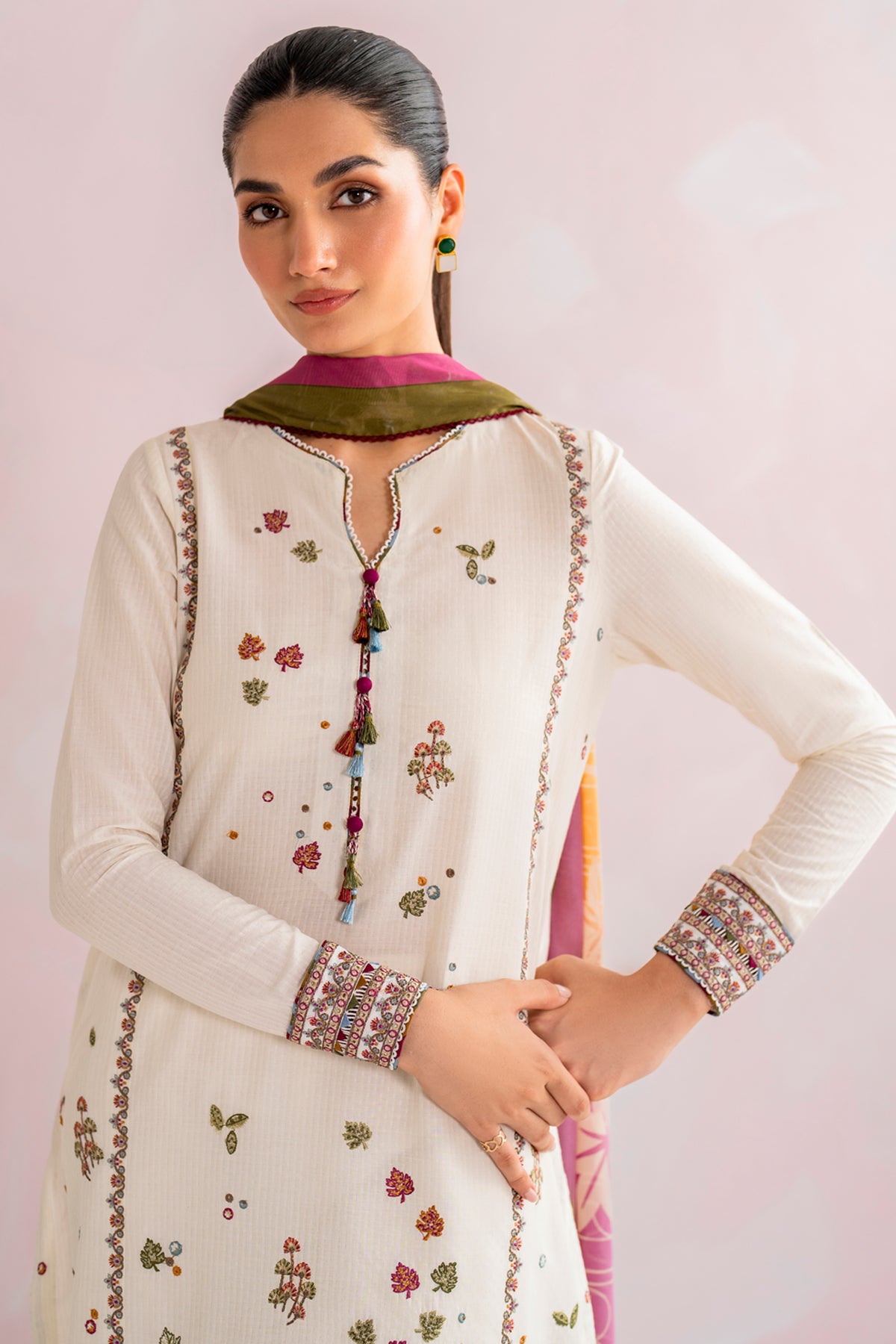 Embroidered Dobby Lawn USE - 9087